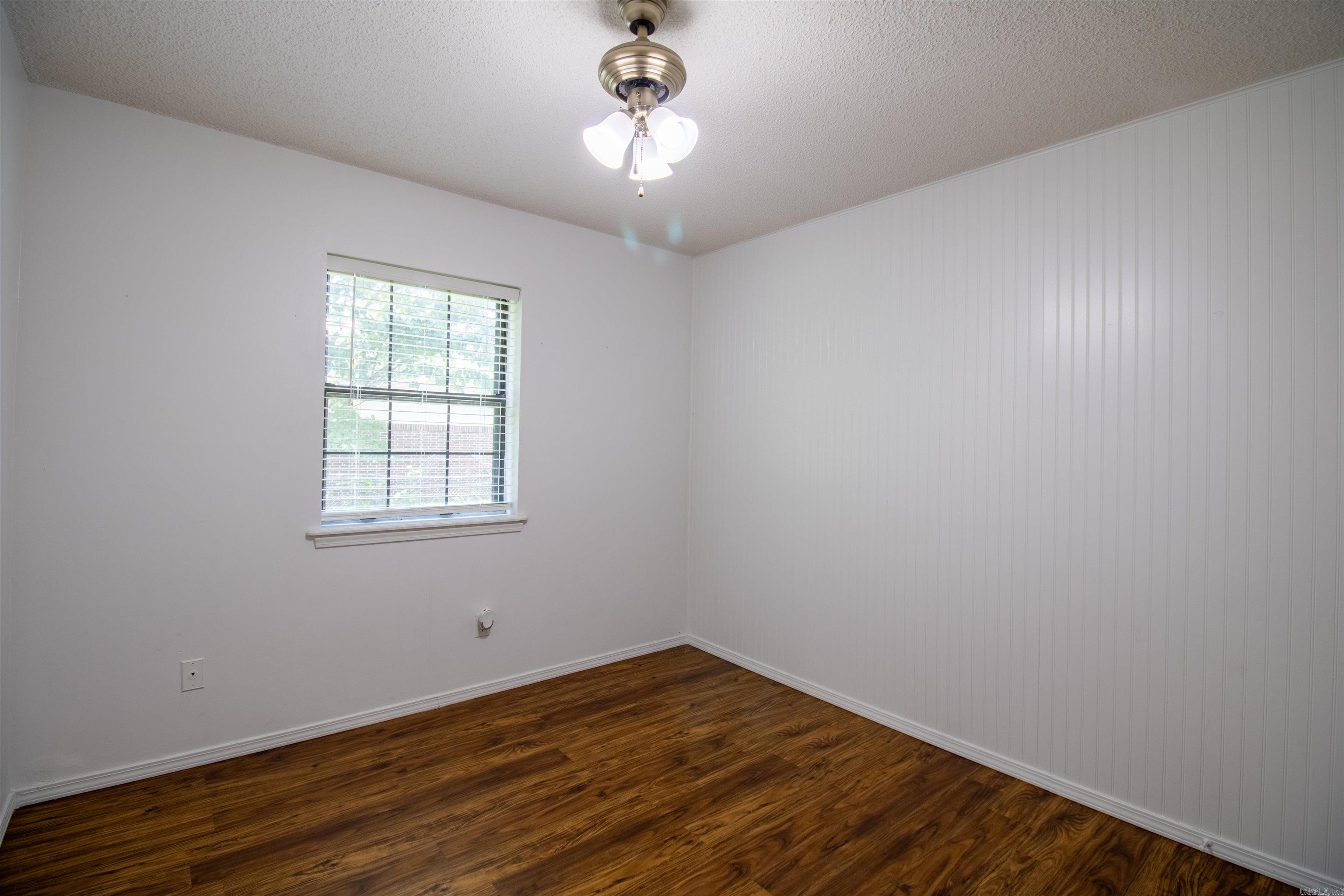 507 N Miller  Clarksville, AR