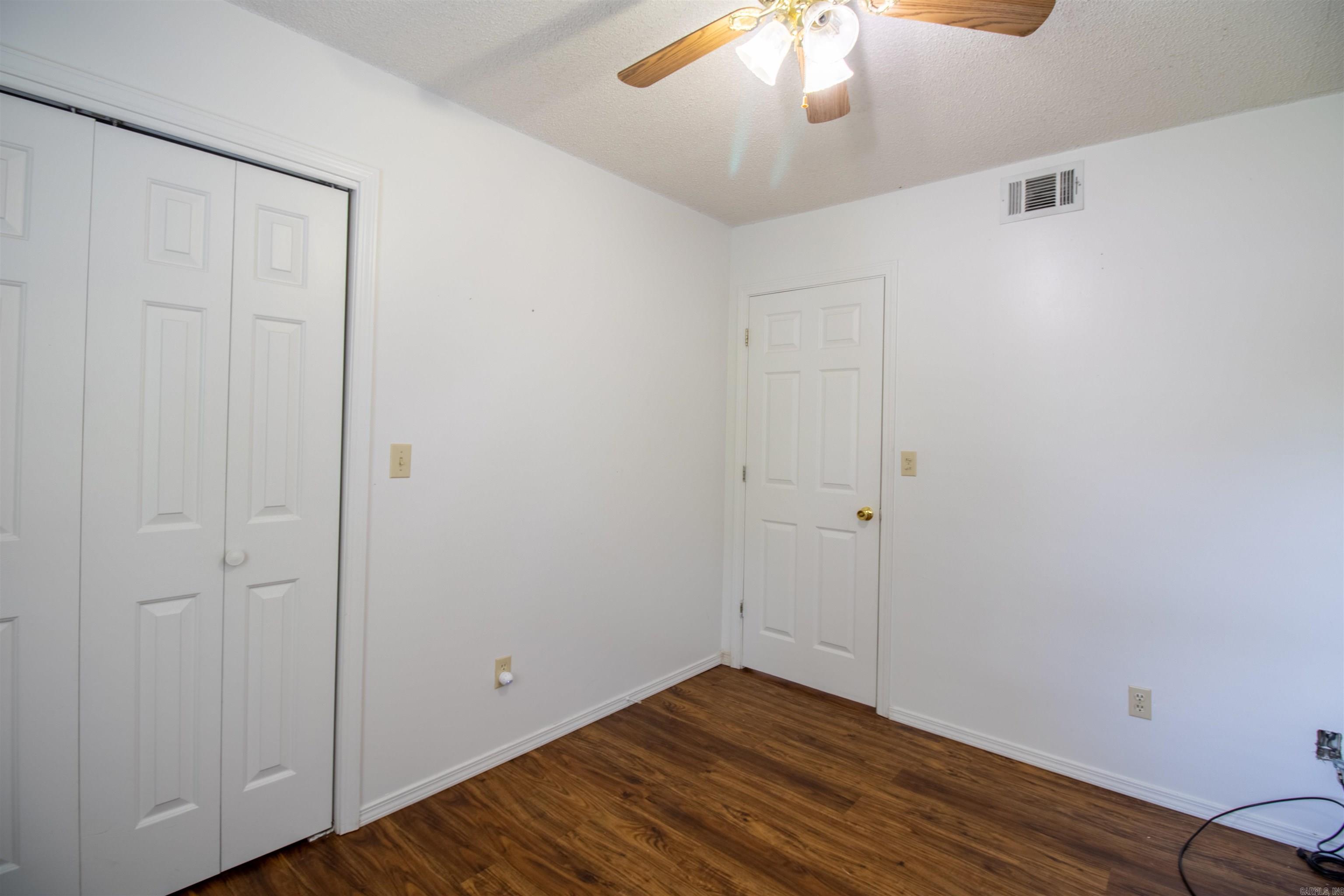 507 N Miller  Clarksville, AR