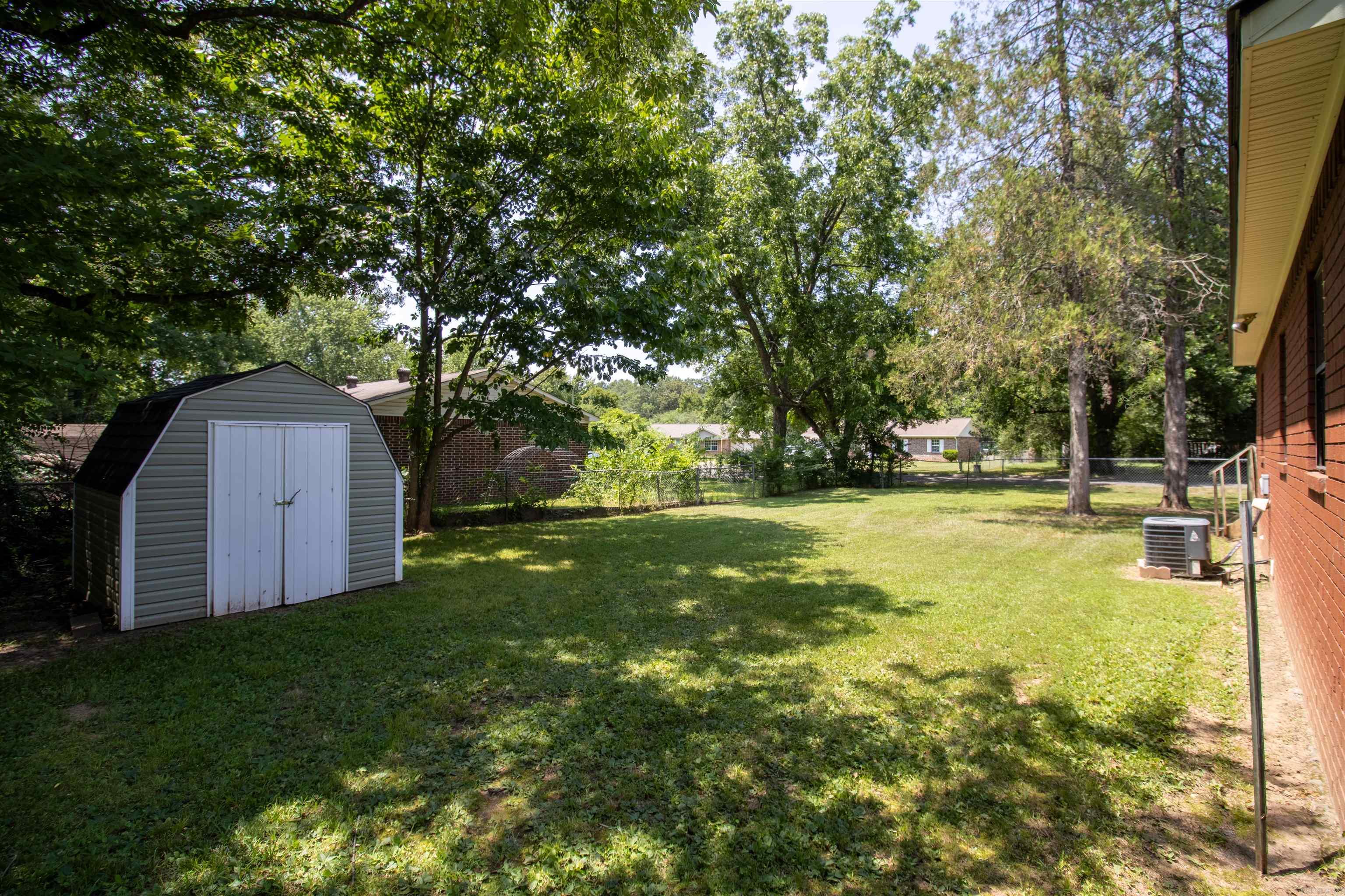 507 N Miller  Clarksville, AR