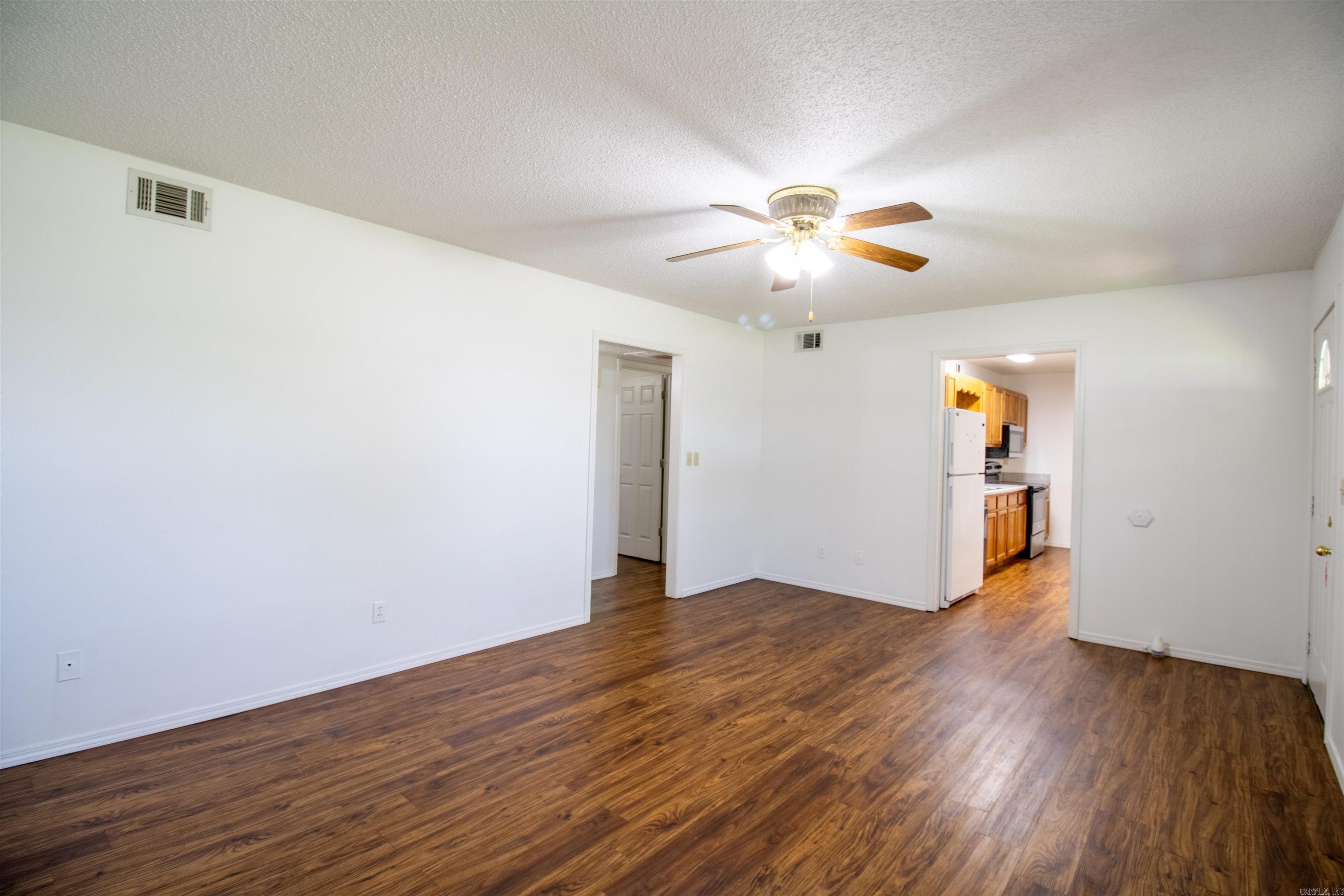 507 N Miller  Clarksville, AR