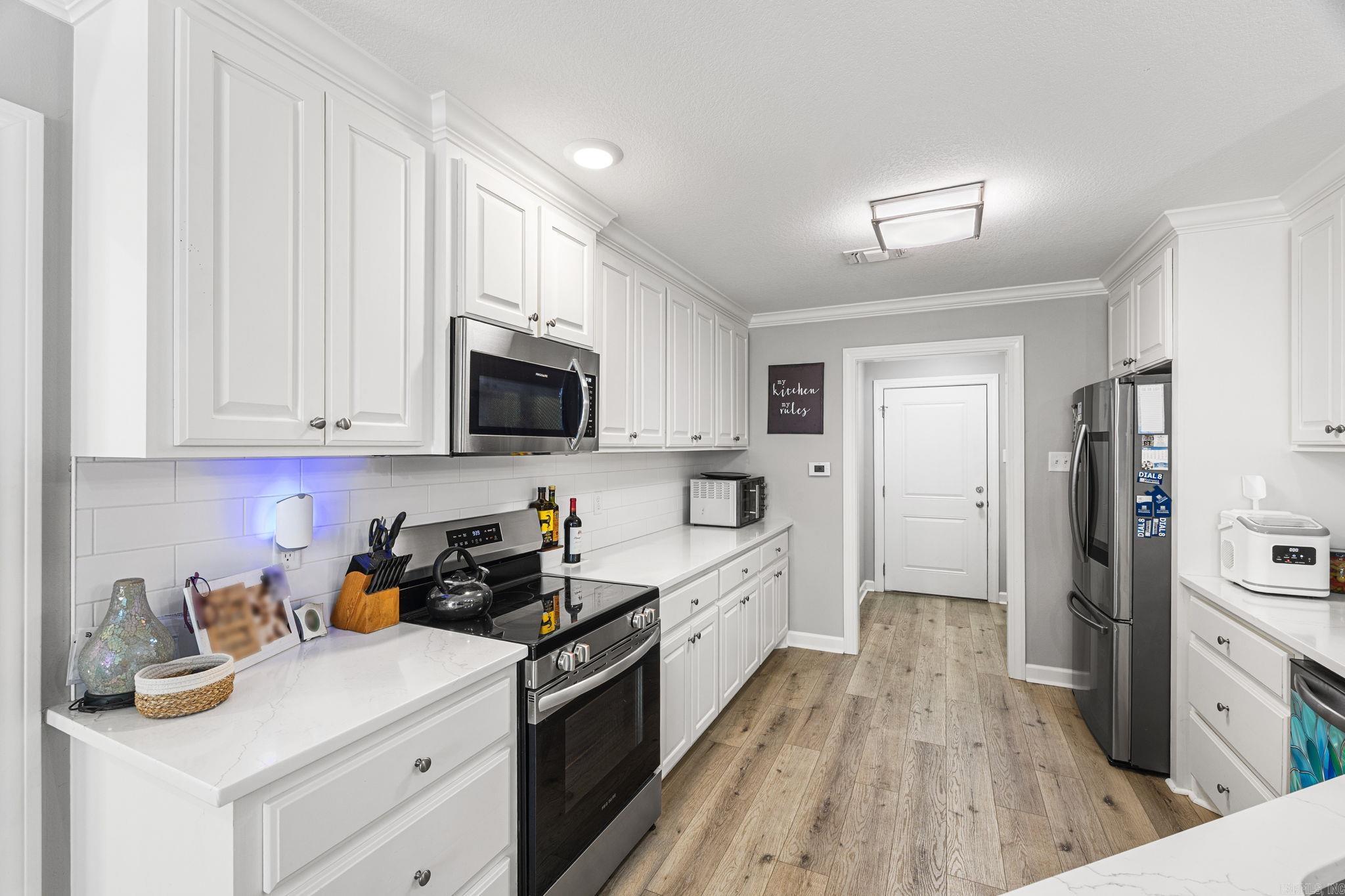 30 Ledrick  Mayflower, AR