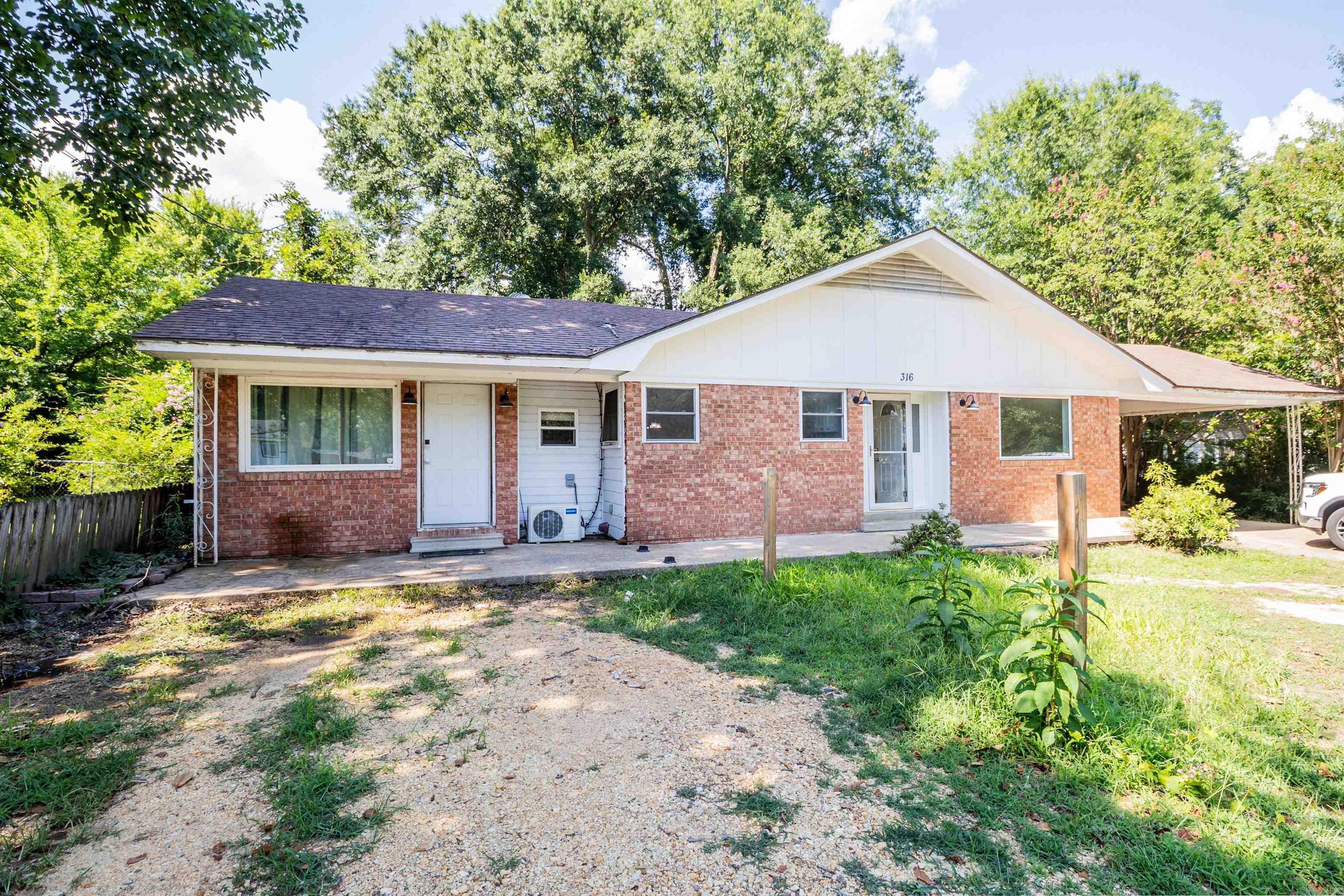 316 W High  Sheridan, AR