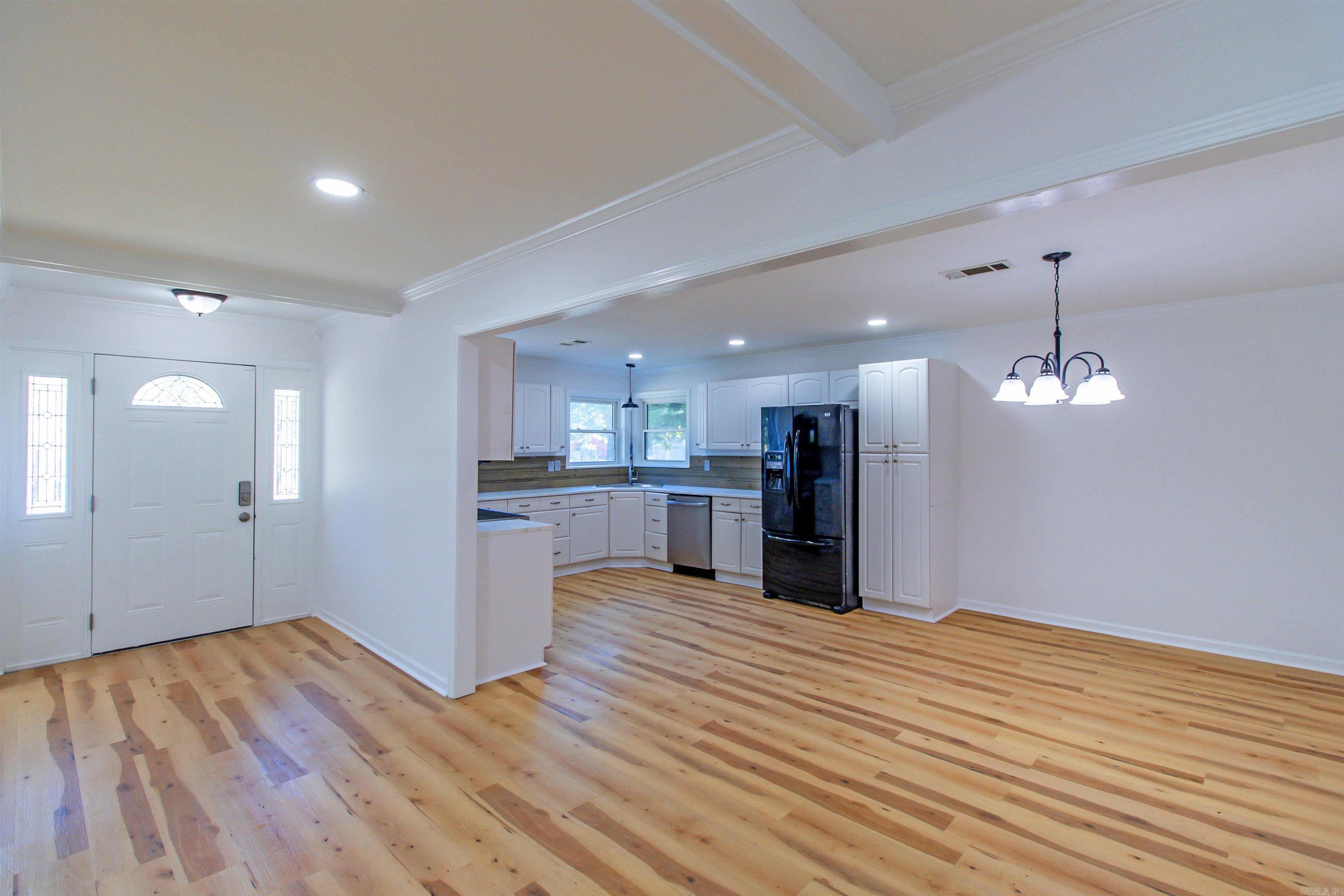 316 W High  Sheridan, AR