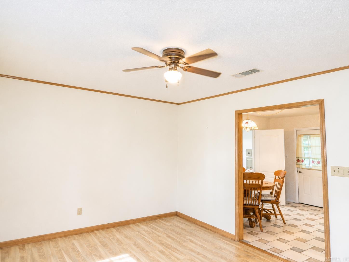 1607 N Broadway  Heber Springs, AR