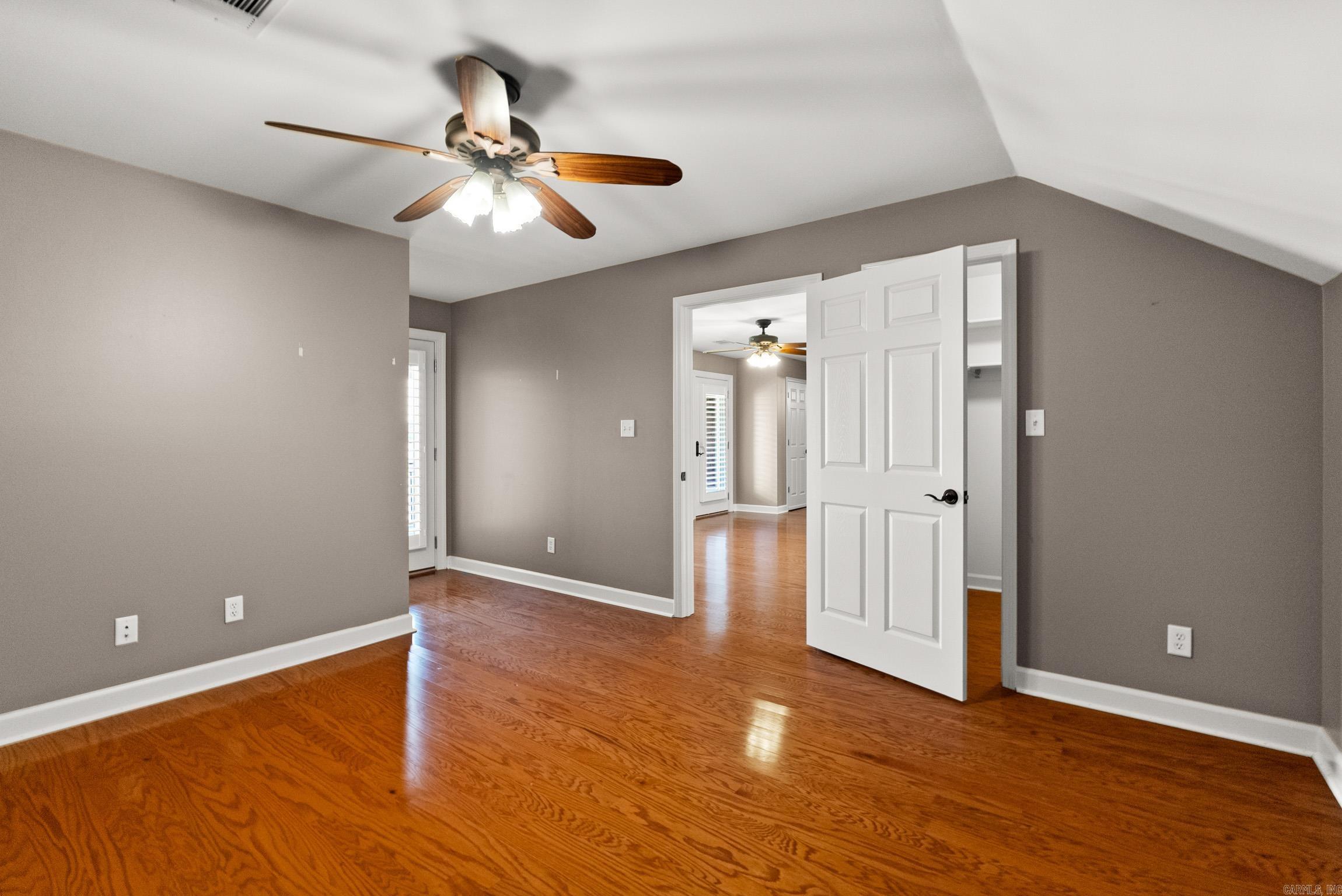 3 River Road Drive West  Mayflower, AR