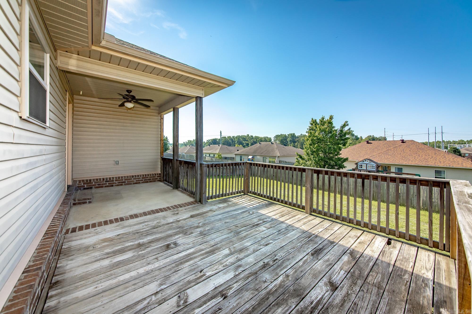 325 Austin Creek  Austin, AR