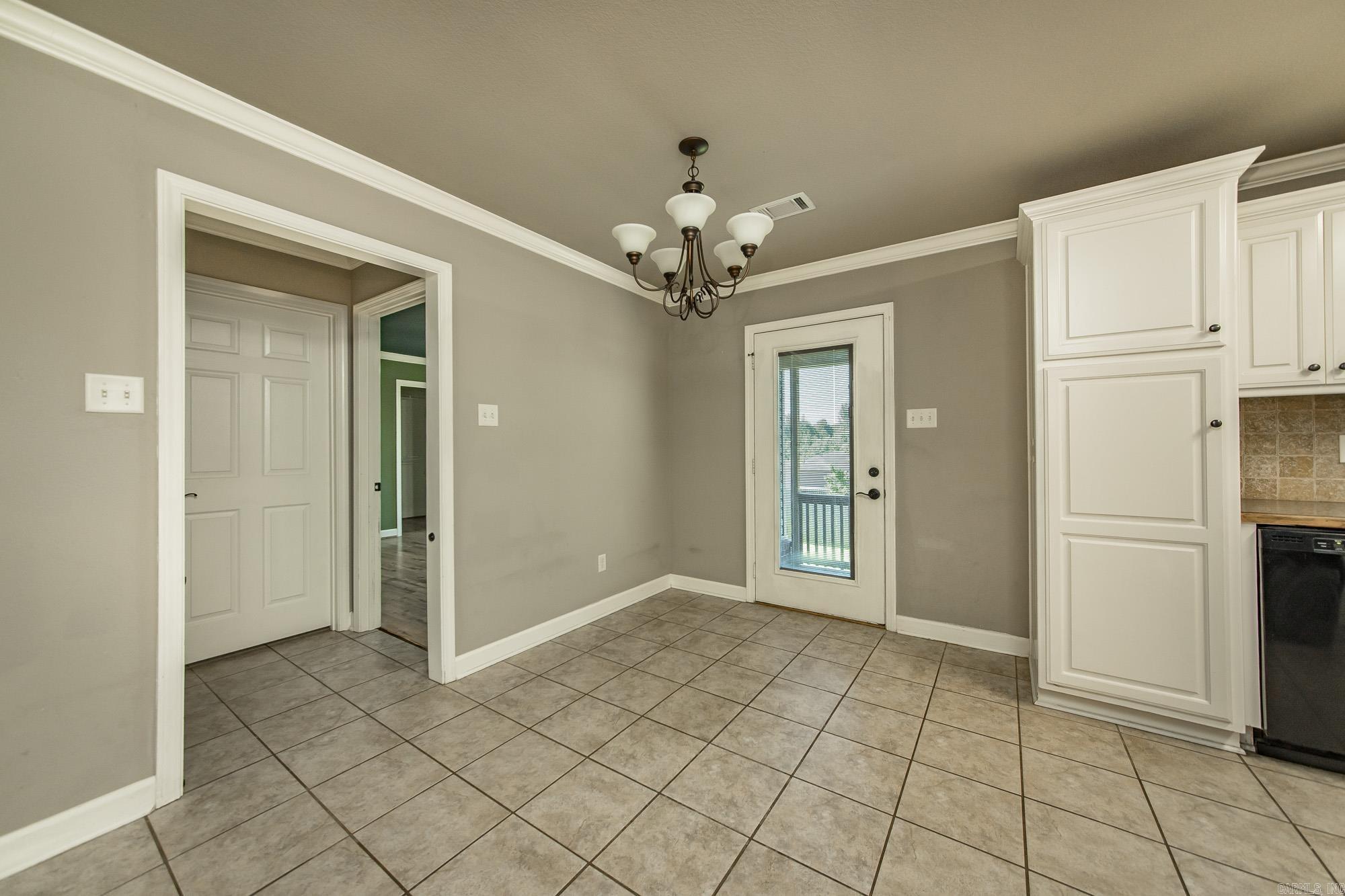 325 Austin Creek  Austin, AR