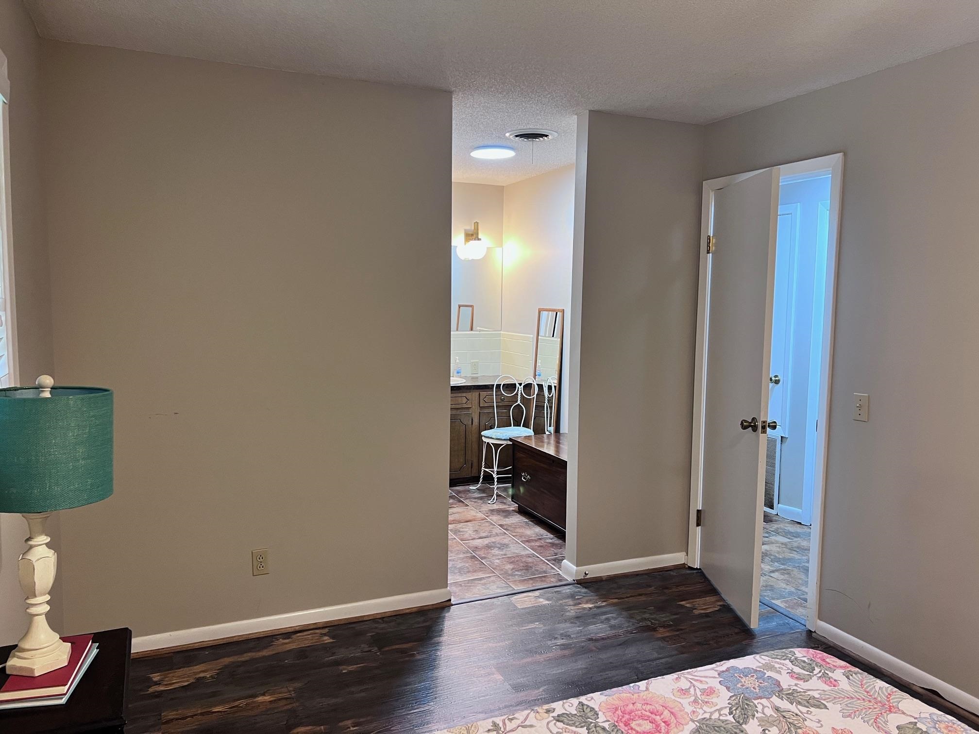 236 N Riverview  Mountain View, AR