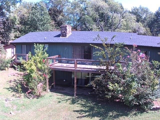 236 N Riverview  Mountain View, AR