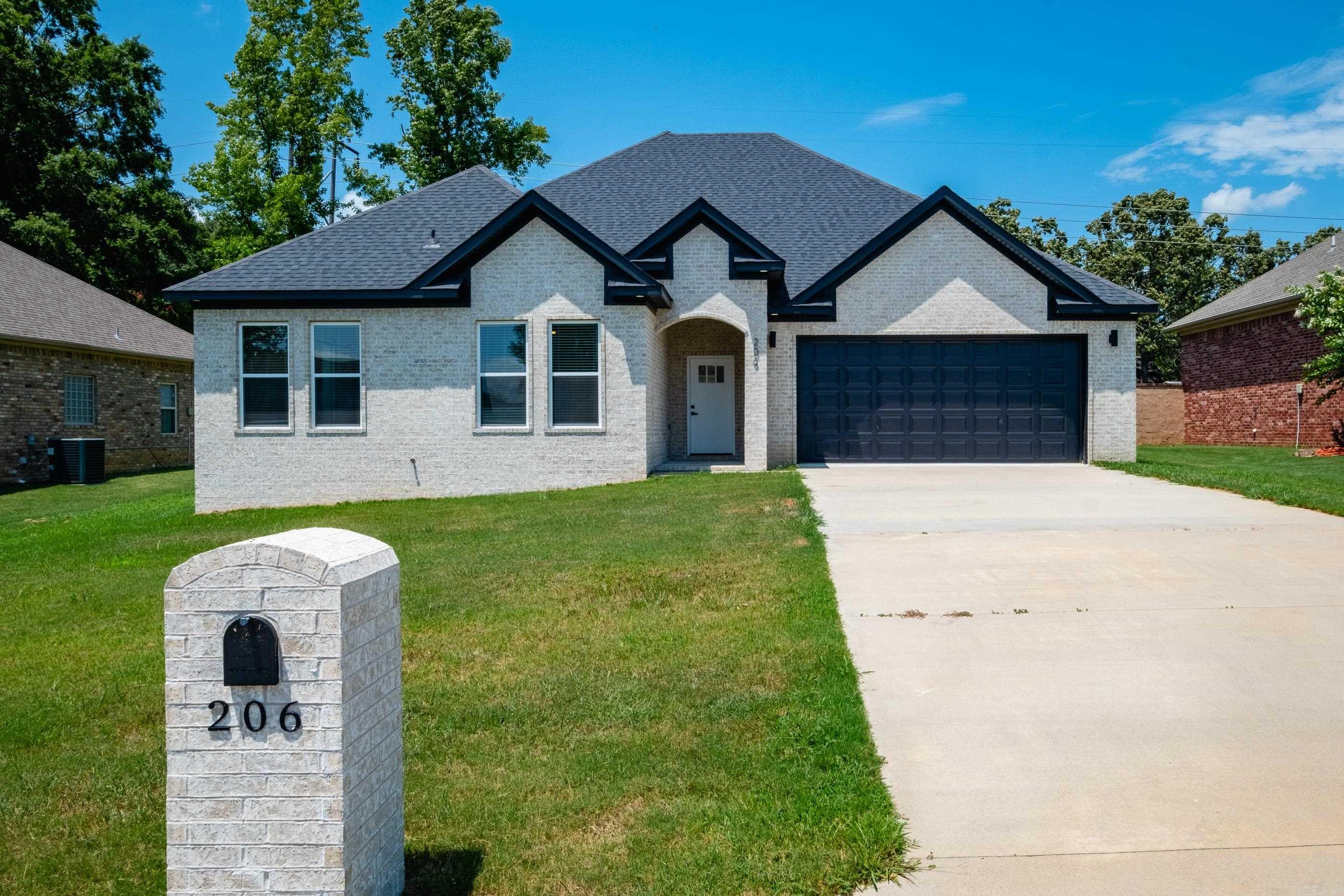 206 Bucky Beaver St  Jacksonville, AR