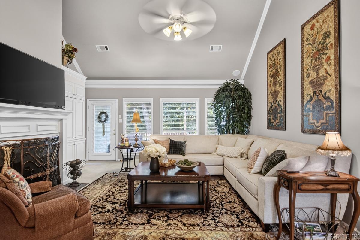 61 Bouresse Dr  Little Rock, AR