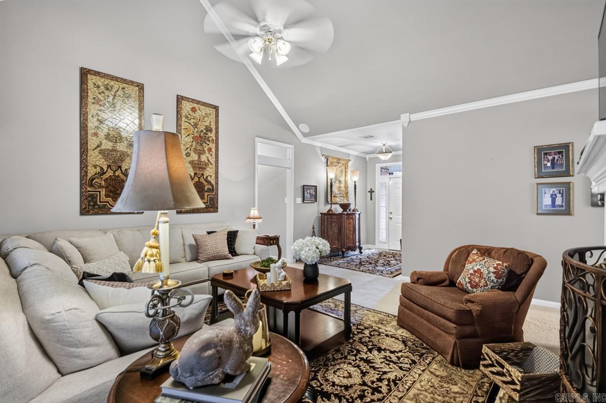 61 Bouresse Dr  Little Rock, AR