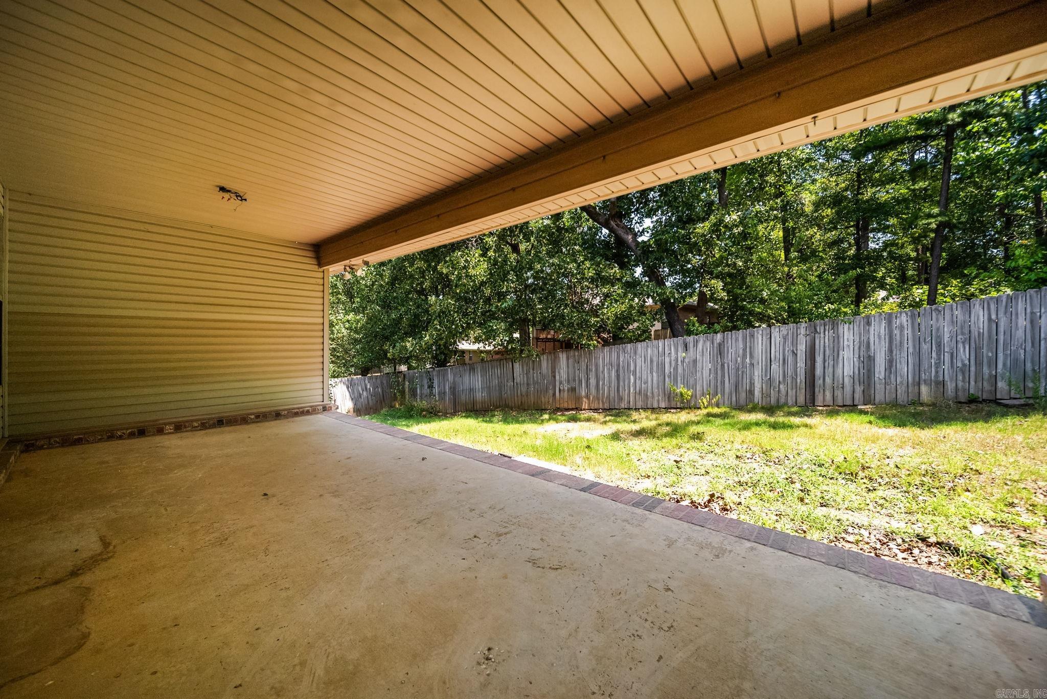 94 Emerald  Maumelle, AR
