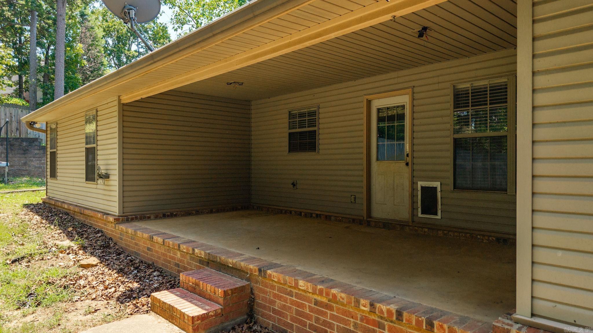 94 Emerald  Maumelle, AR