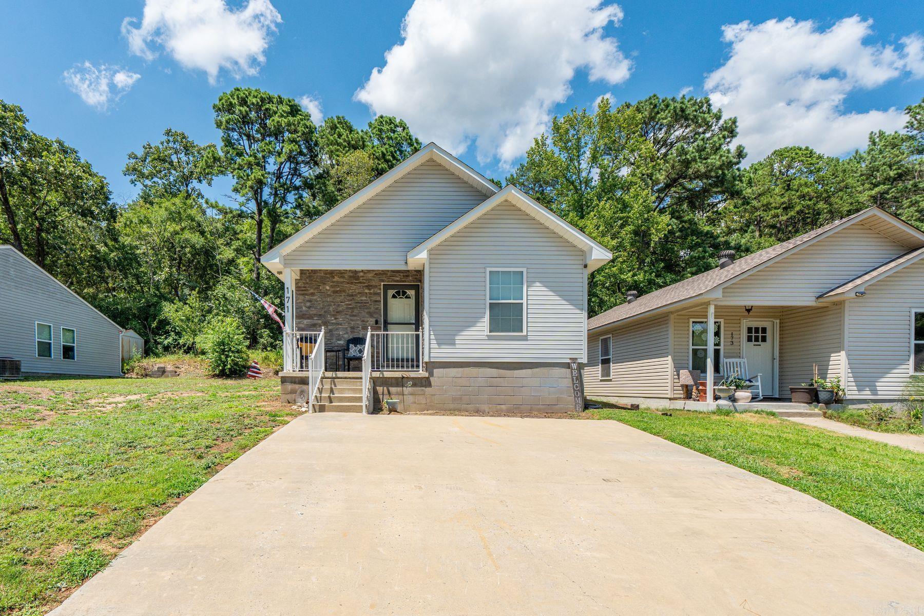 171 Chelle Street  Lakeside, AR
