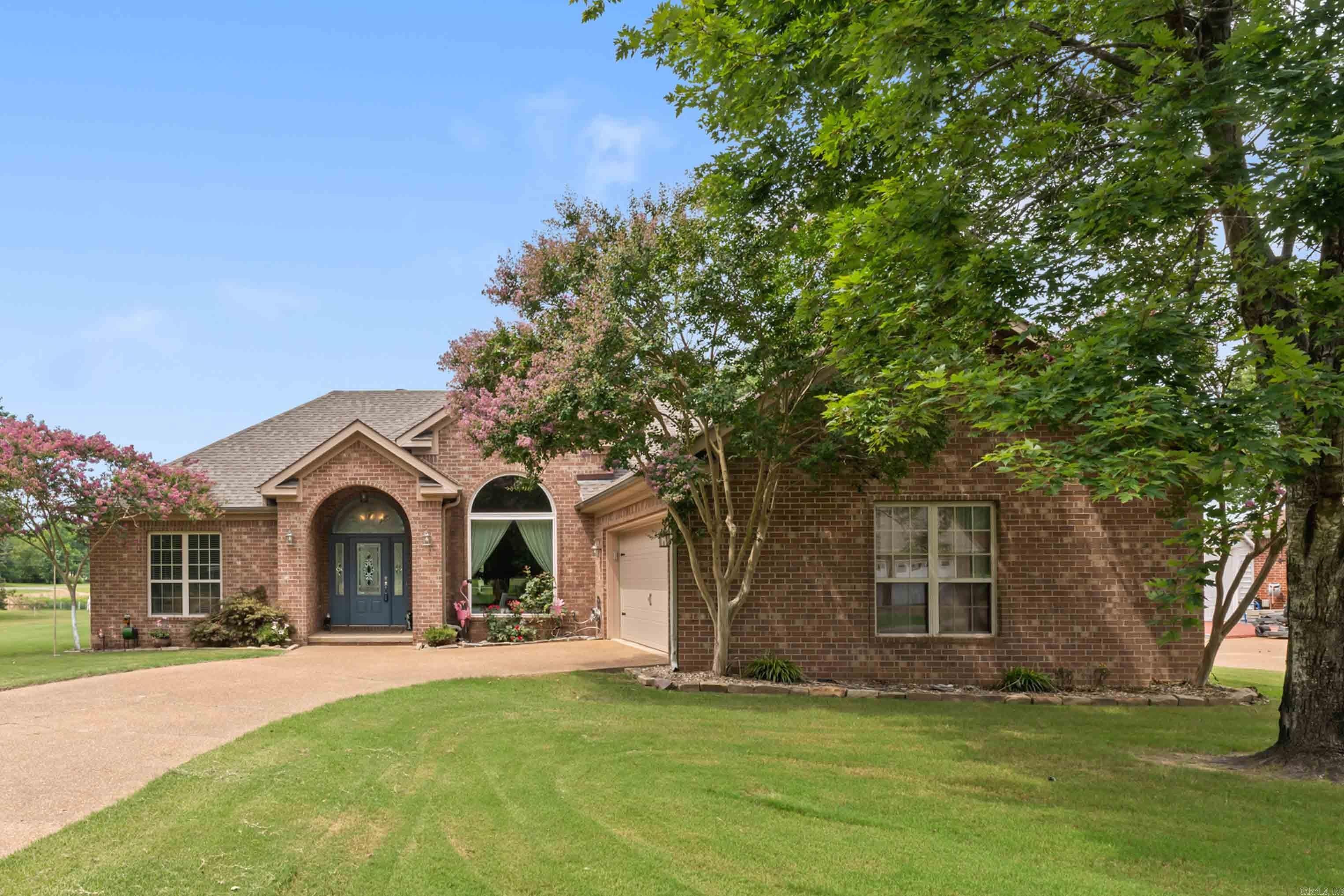 15 Lost Creek Dr.  Heber Springs, AR