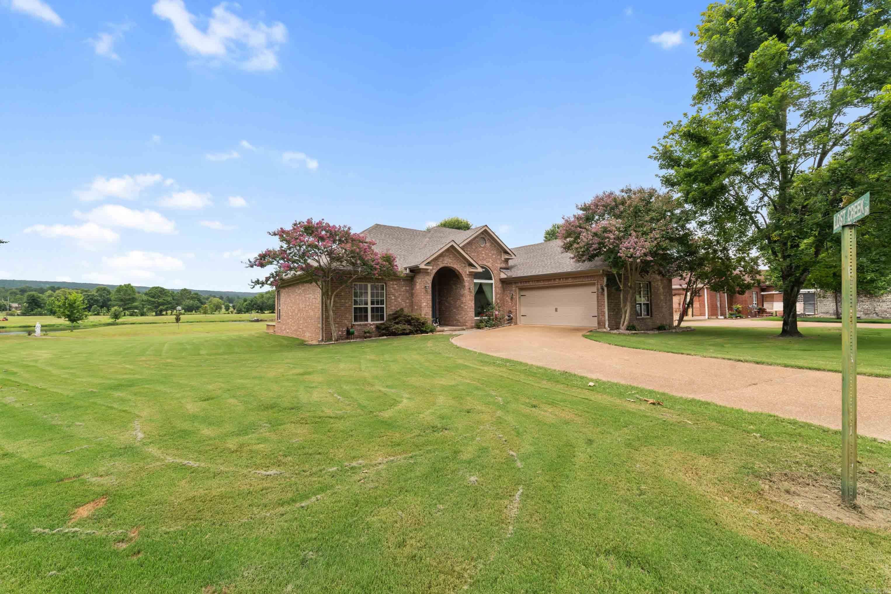 15 Lost Creek Dr.  Heber Springs, AR