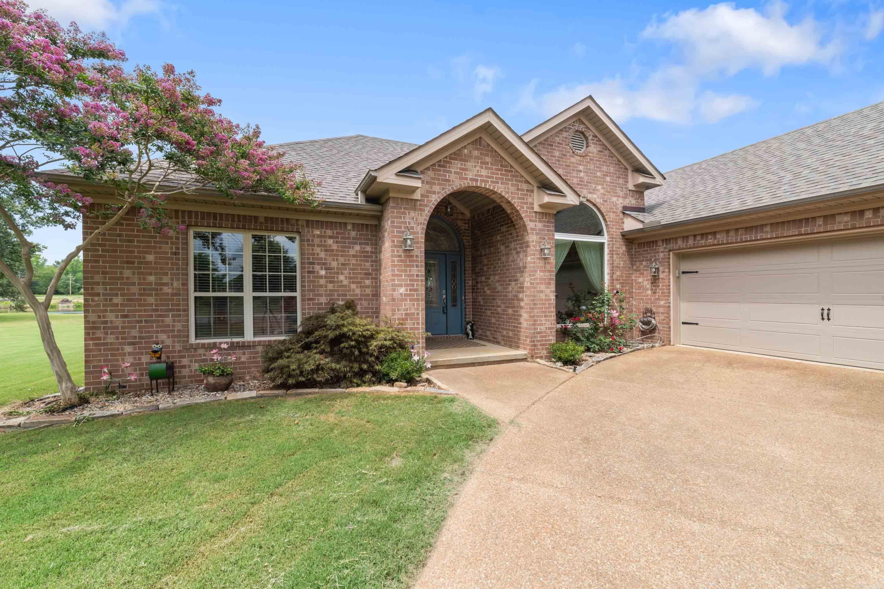 15 Lost Creek Dr.  Heber Springs, AR