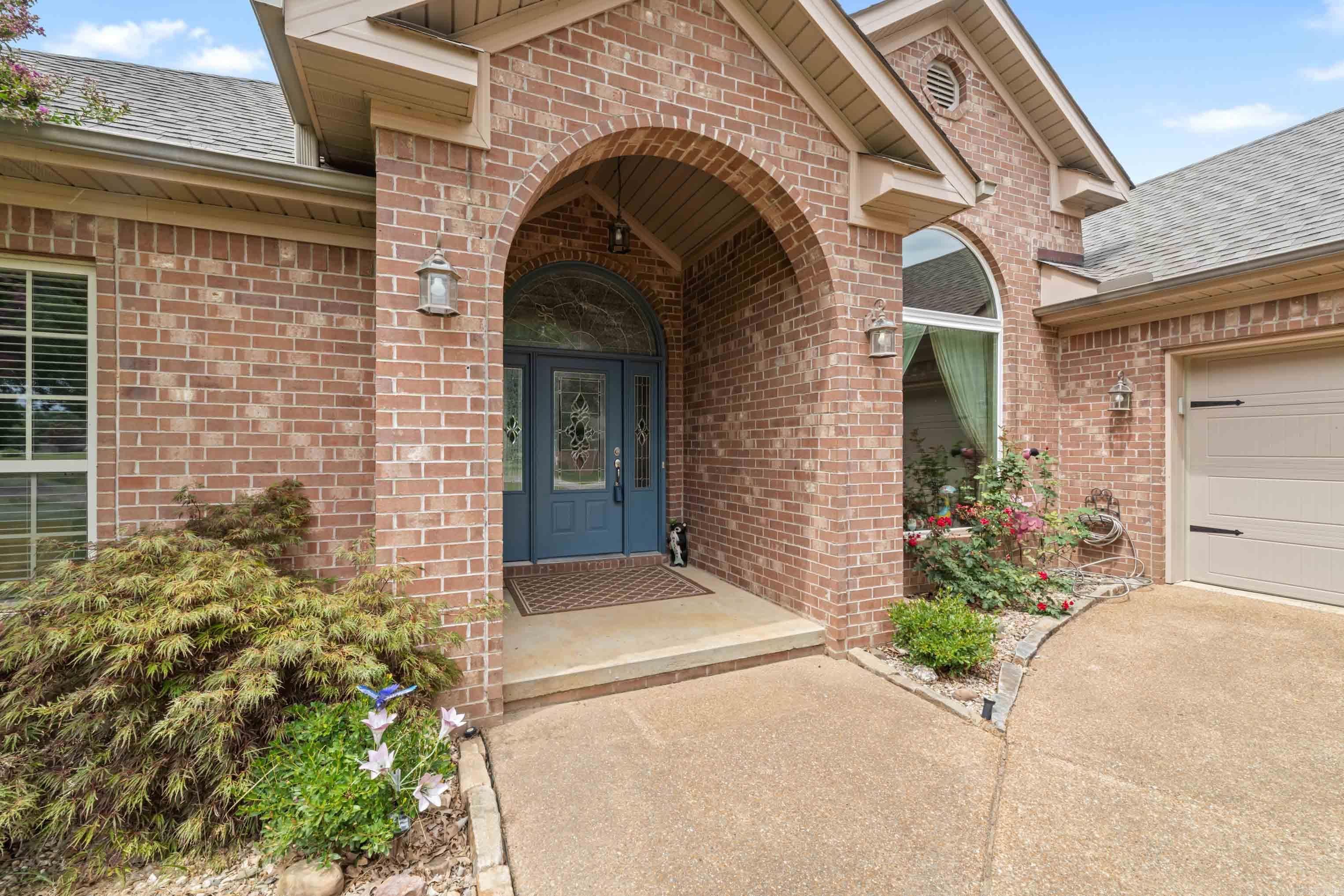 15 Lost Creek Dr.  Heber Springs, AR