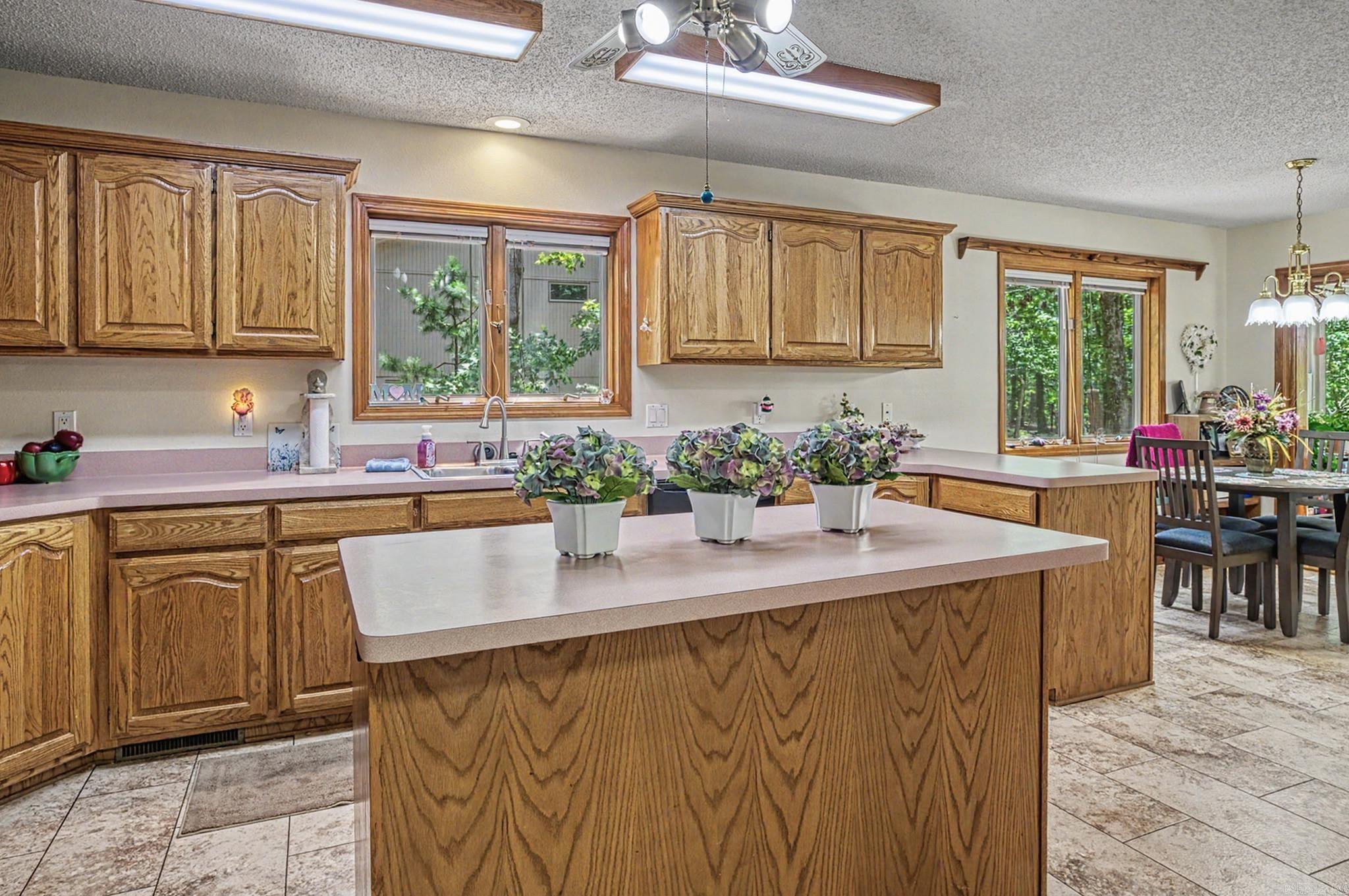 1 B Medina Way  Hot Springs Village, AR