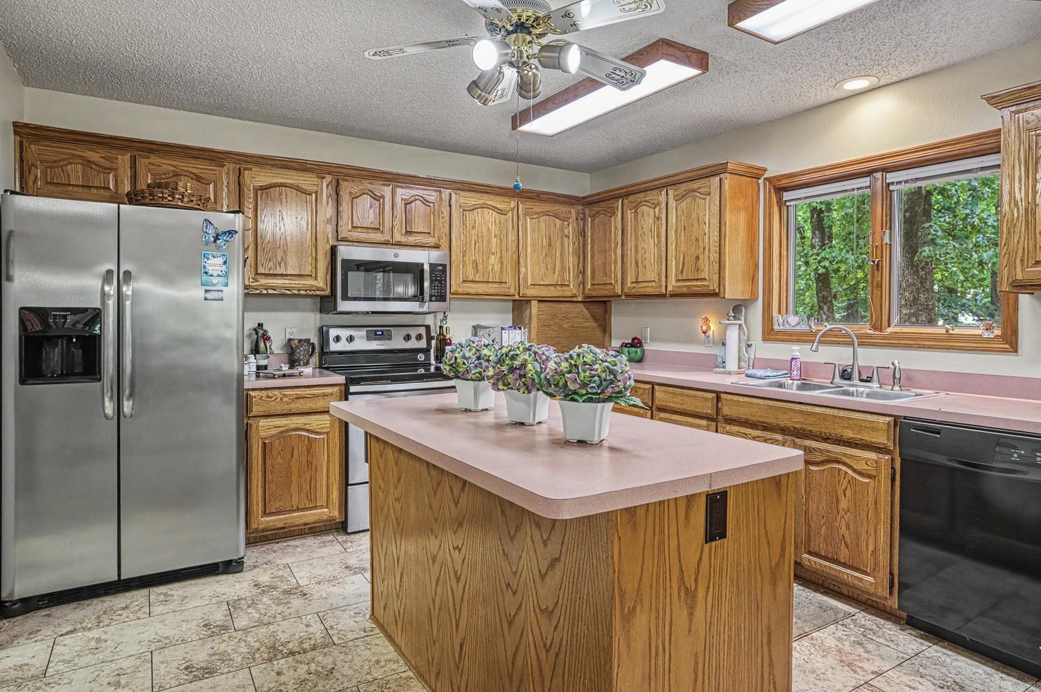 1 B Medina Way  Hot Springs Village, AR