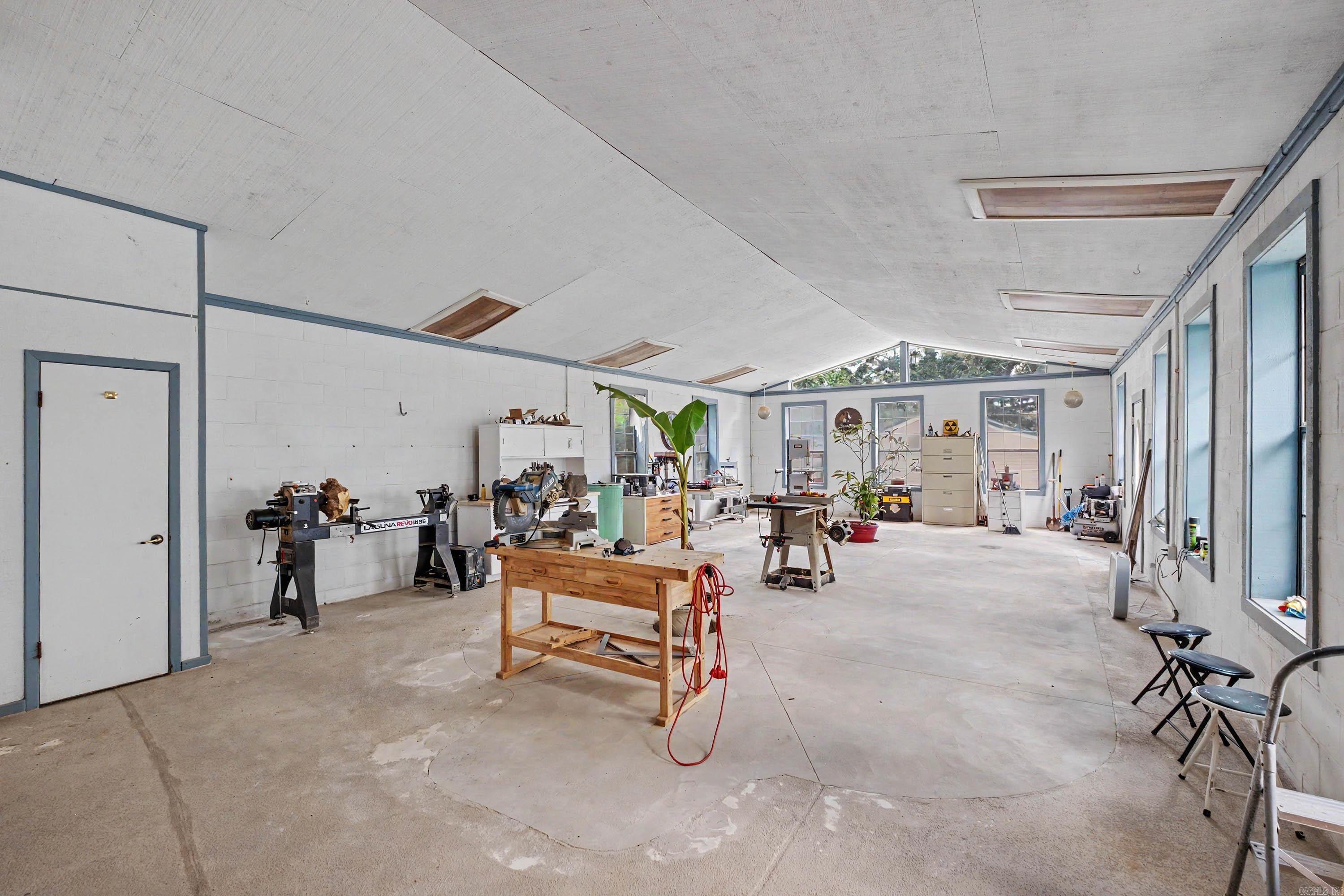 128 Highway 89 S  Mayflower, AR