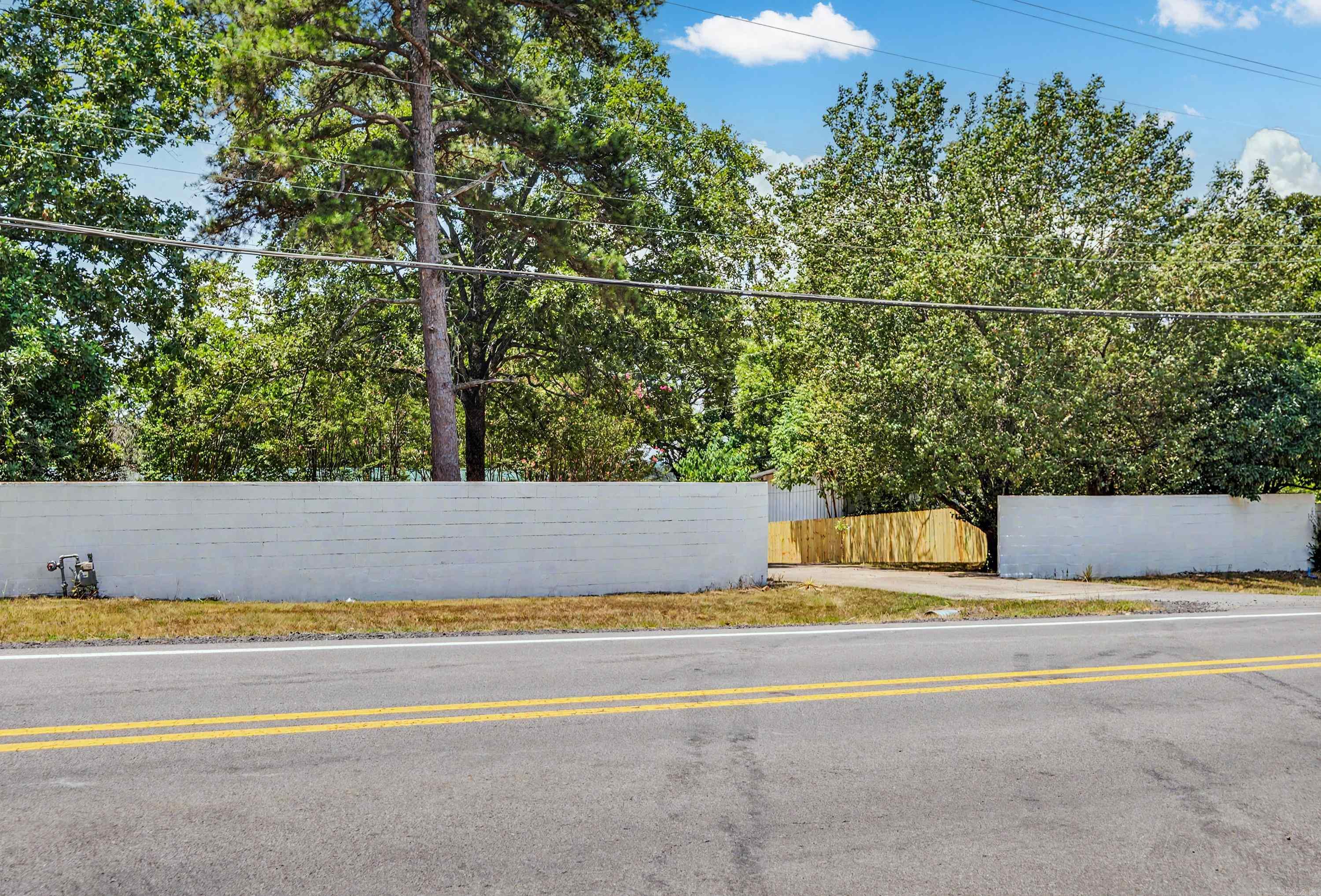 128 Highway 89 S  Mayflower, AR