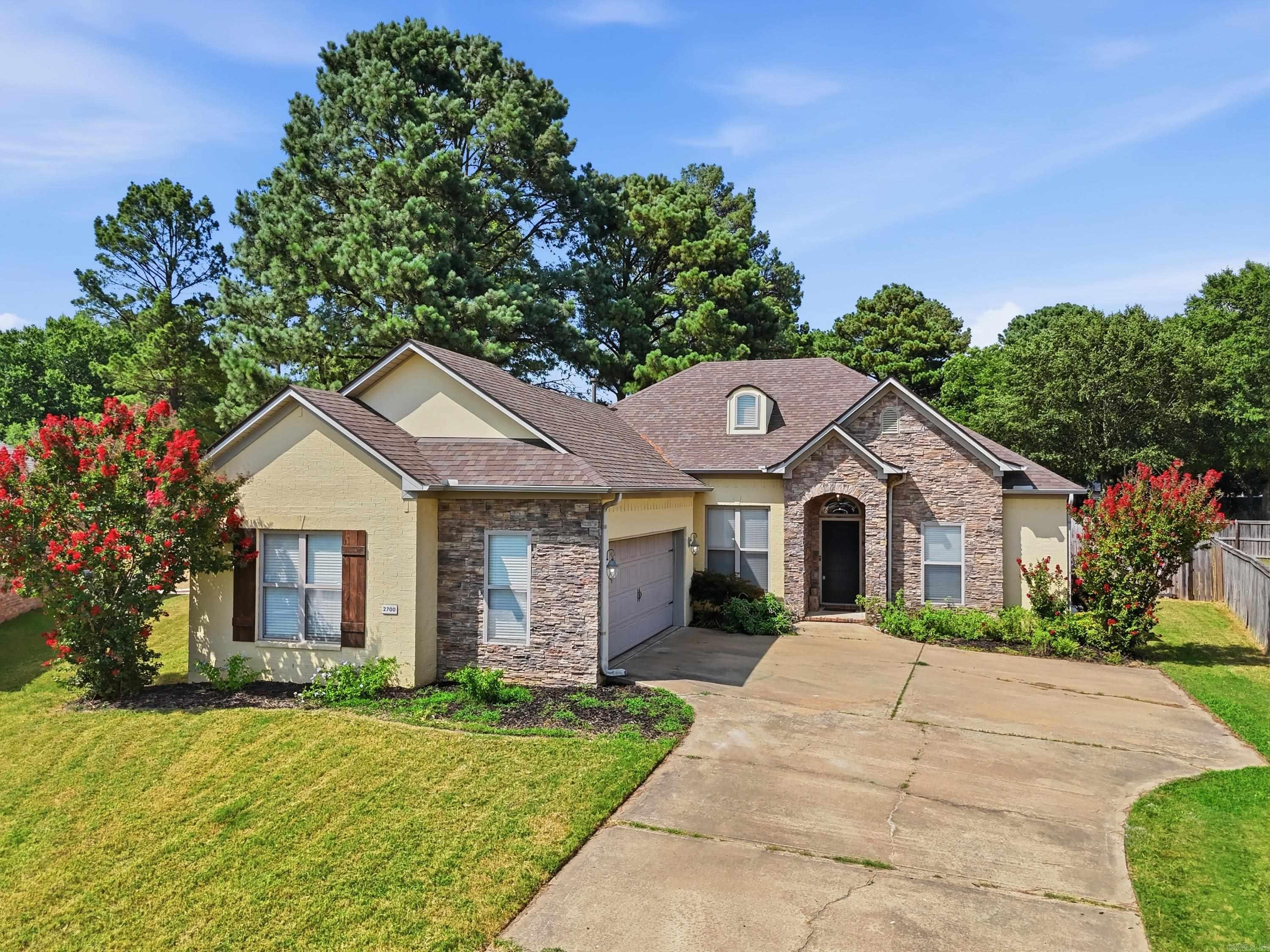 2700 Muscadine Lane  Conway, AR