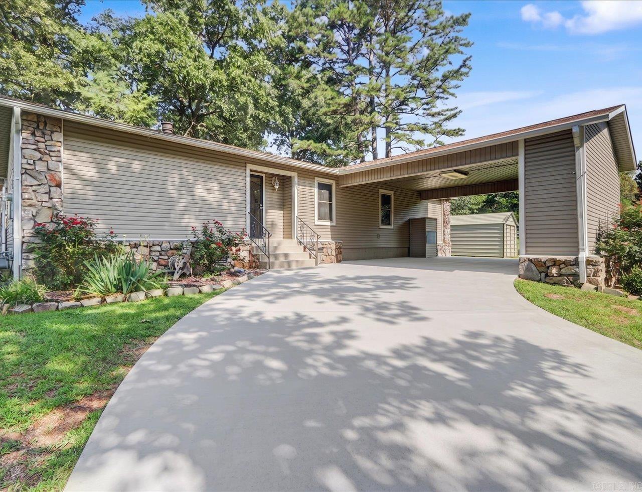 105 Kingsbrook  Hot Springs, AR