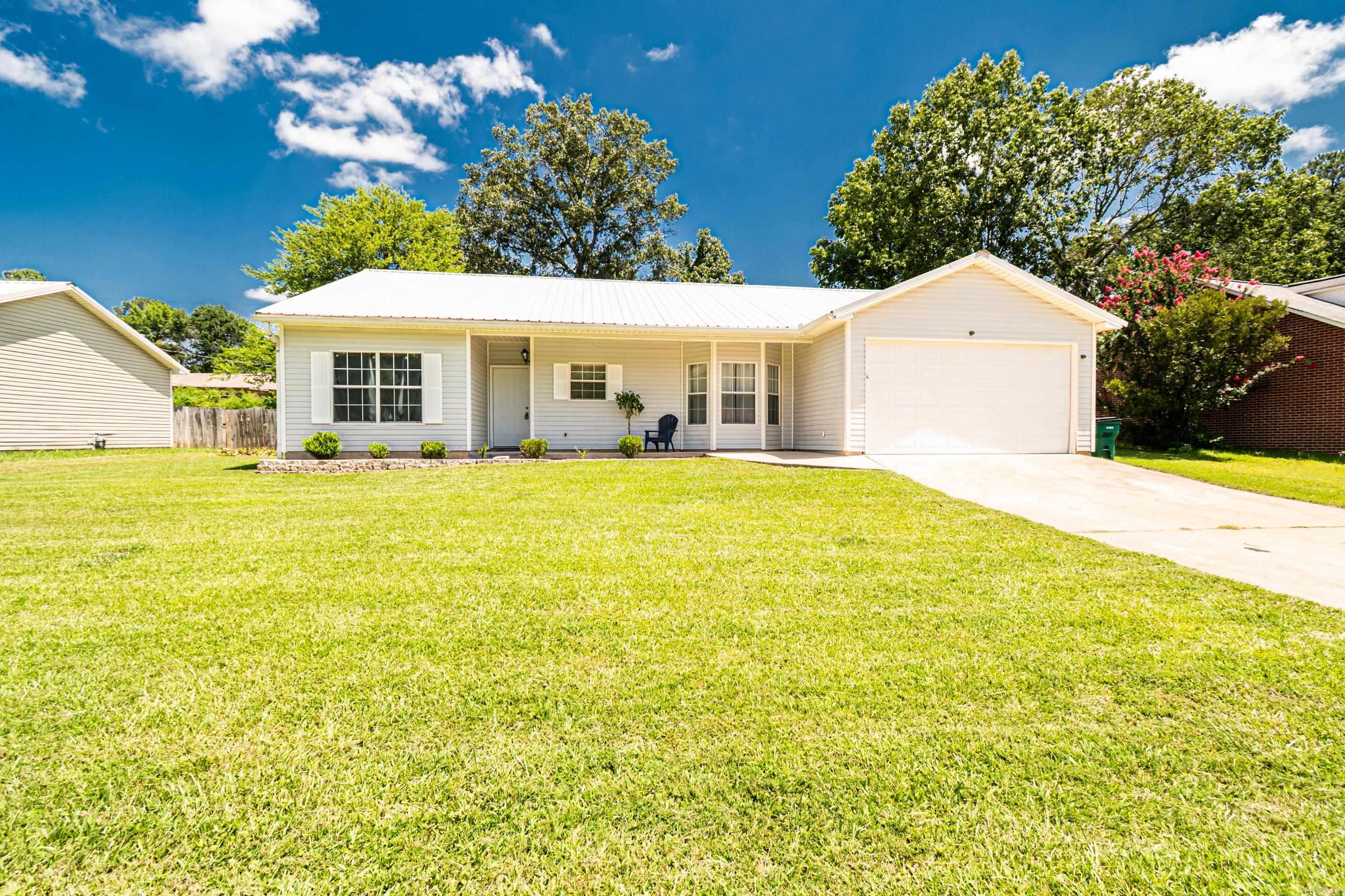 2624 Bambi Ln  El Dorado, AR