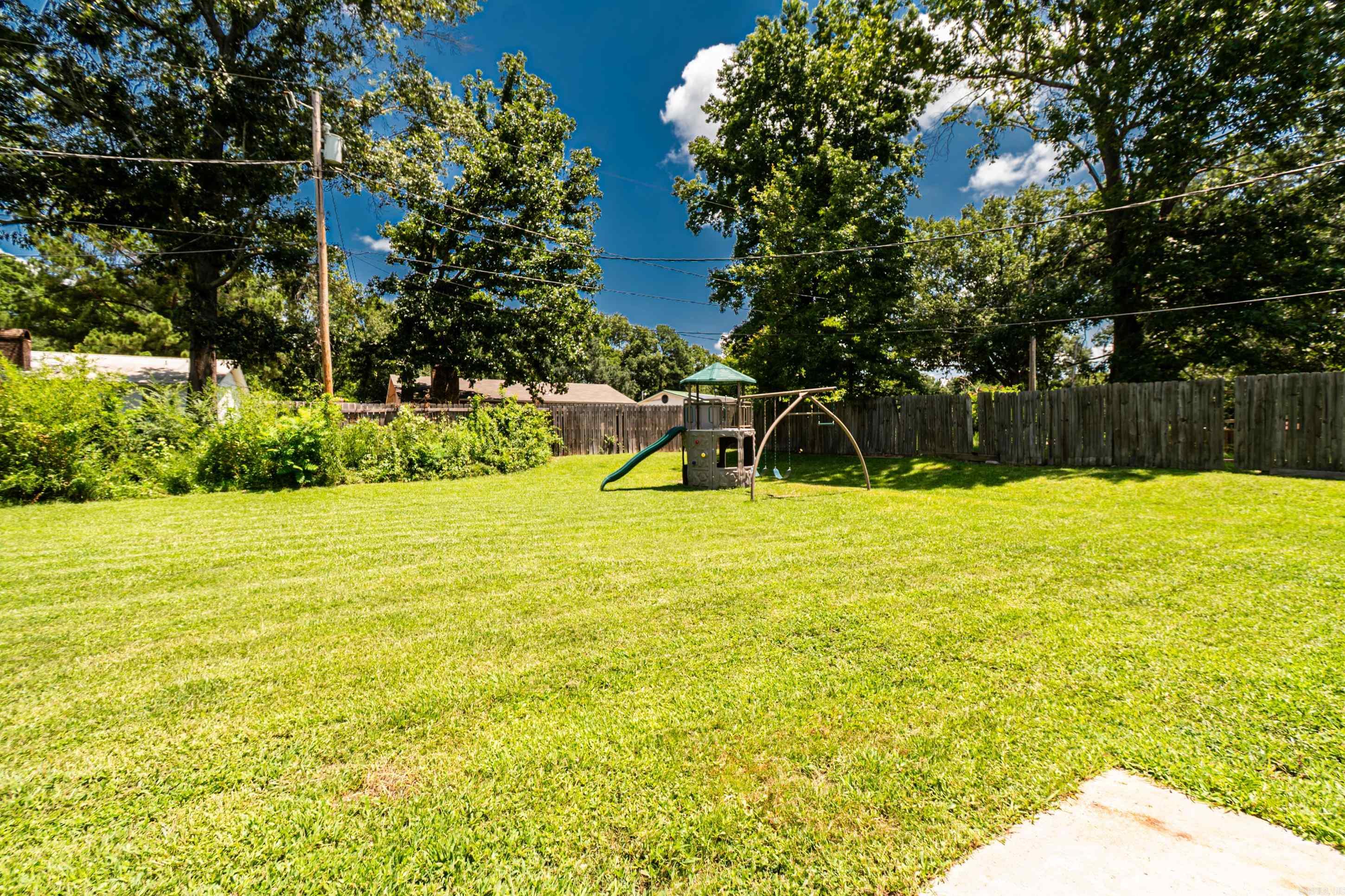 2624 Bambi Ln  El Dorado, AR