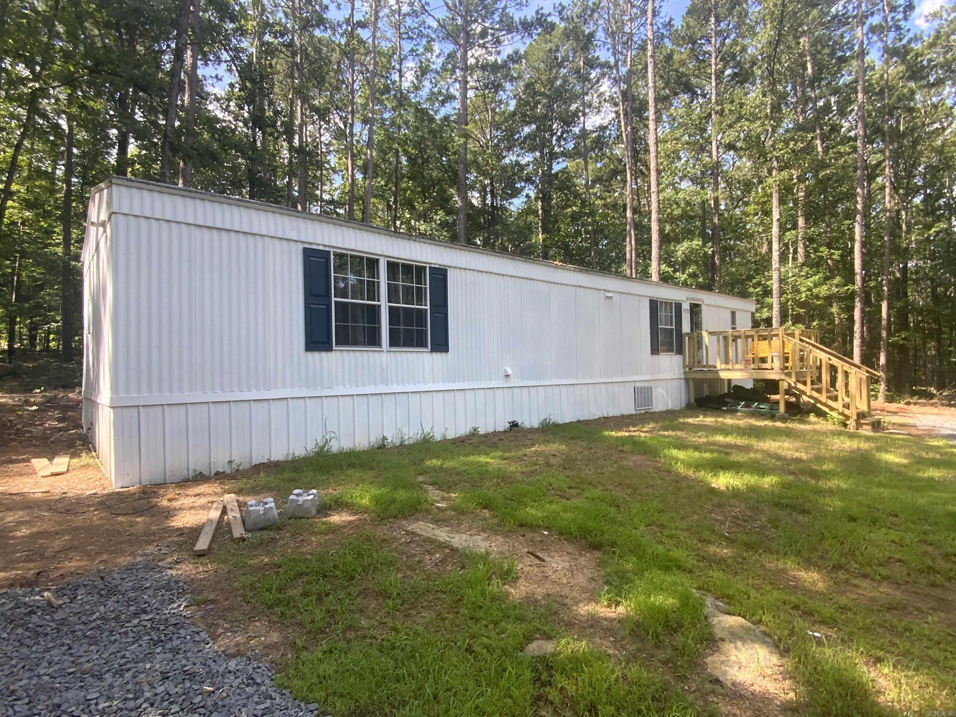 550 Indian Trail  Greers Ferry, AR