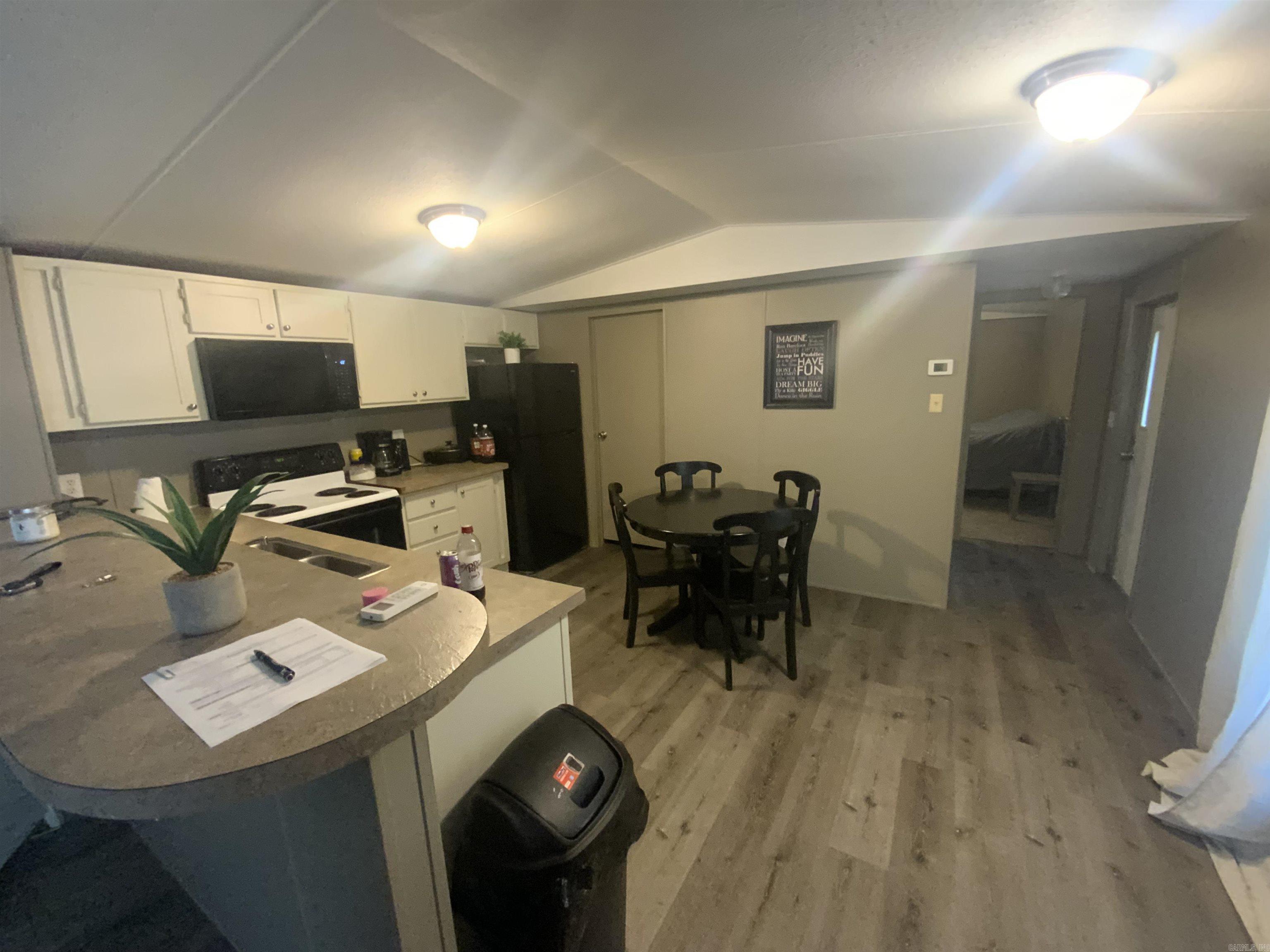 550 Indian Trail  Greers Ferry, AR
