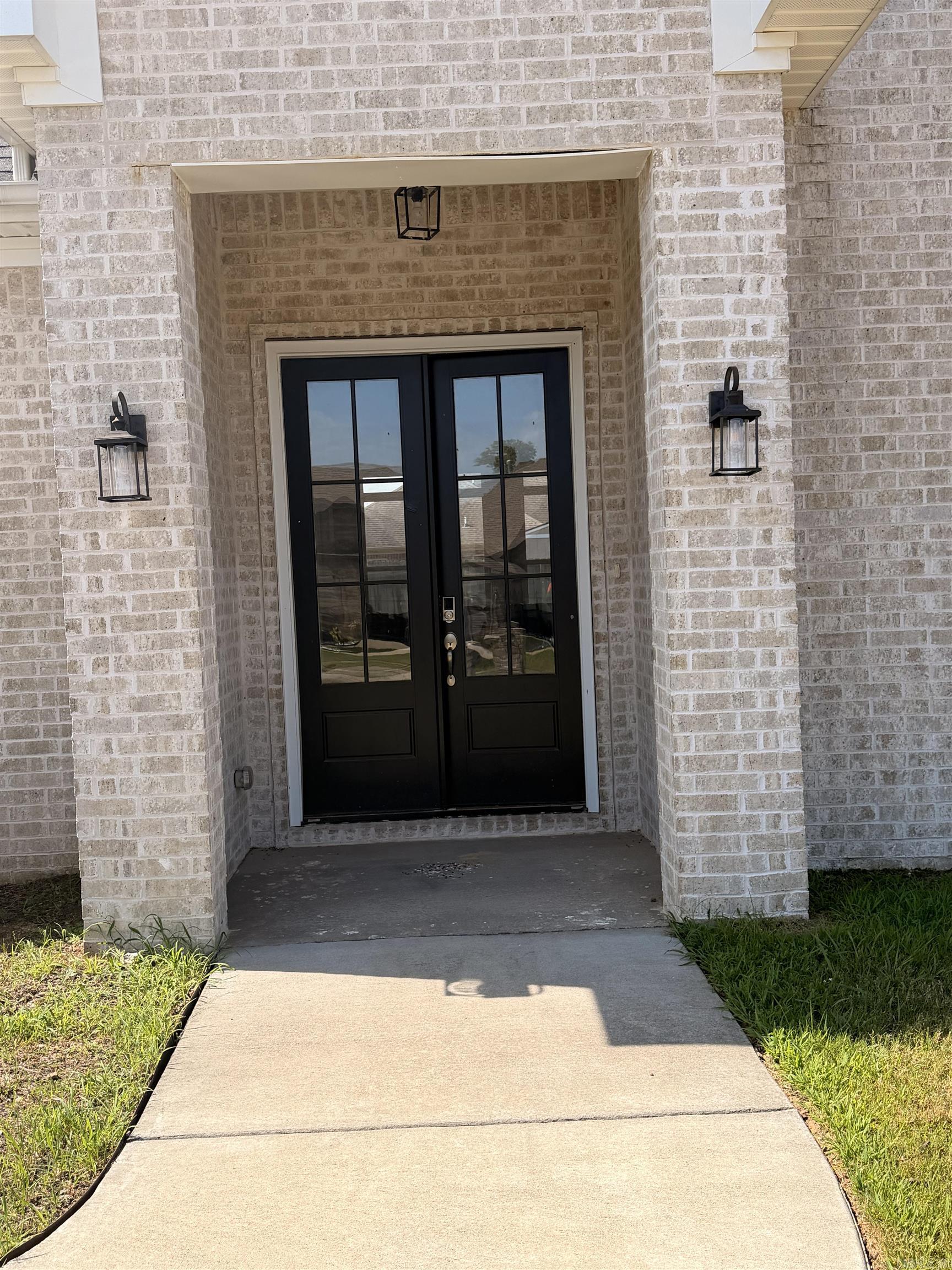 5607 HUMMINGBIRD  Jacksonville, AR