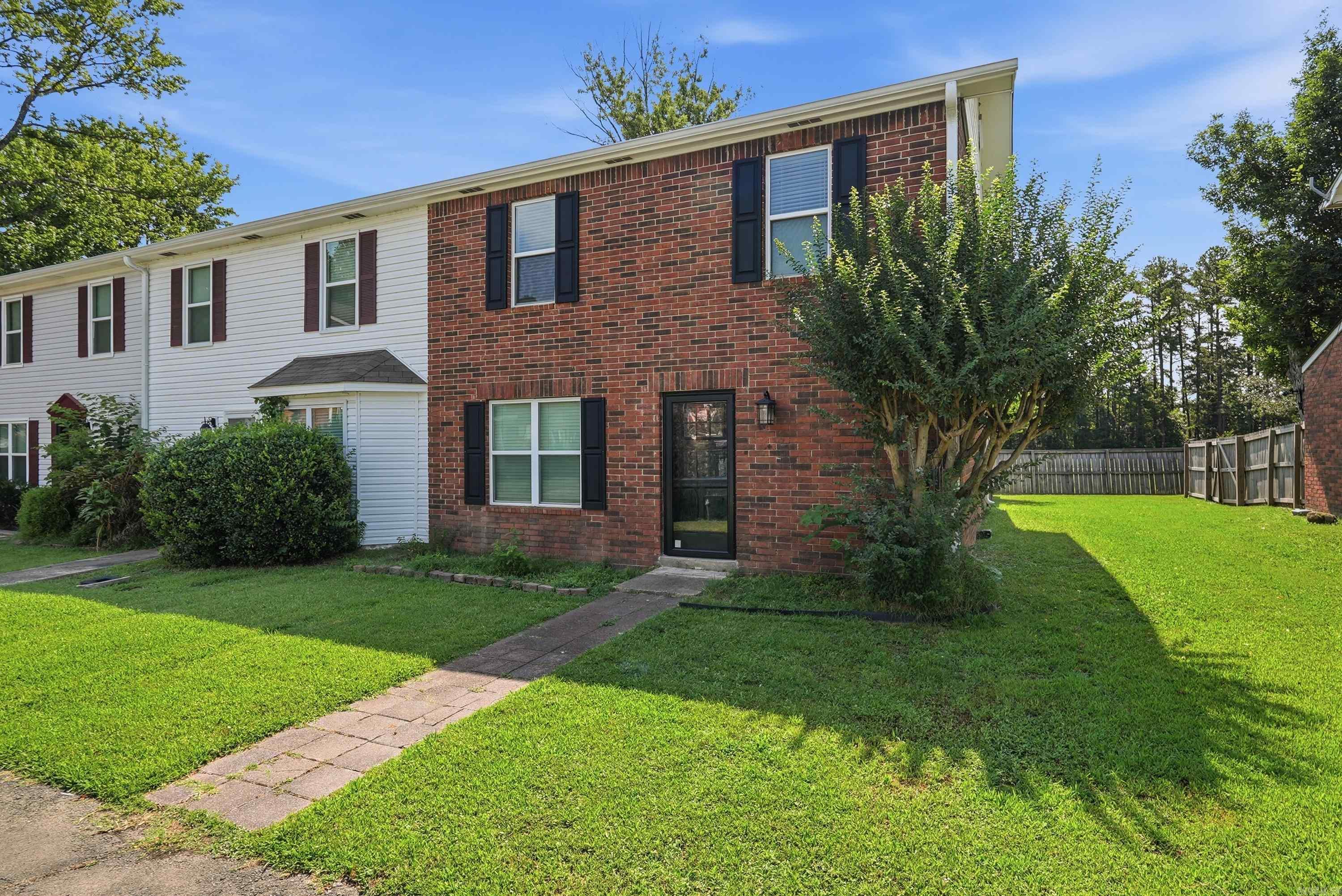 200 Pine Forest  Maumelle, AR