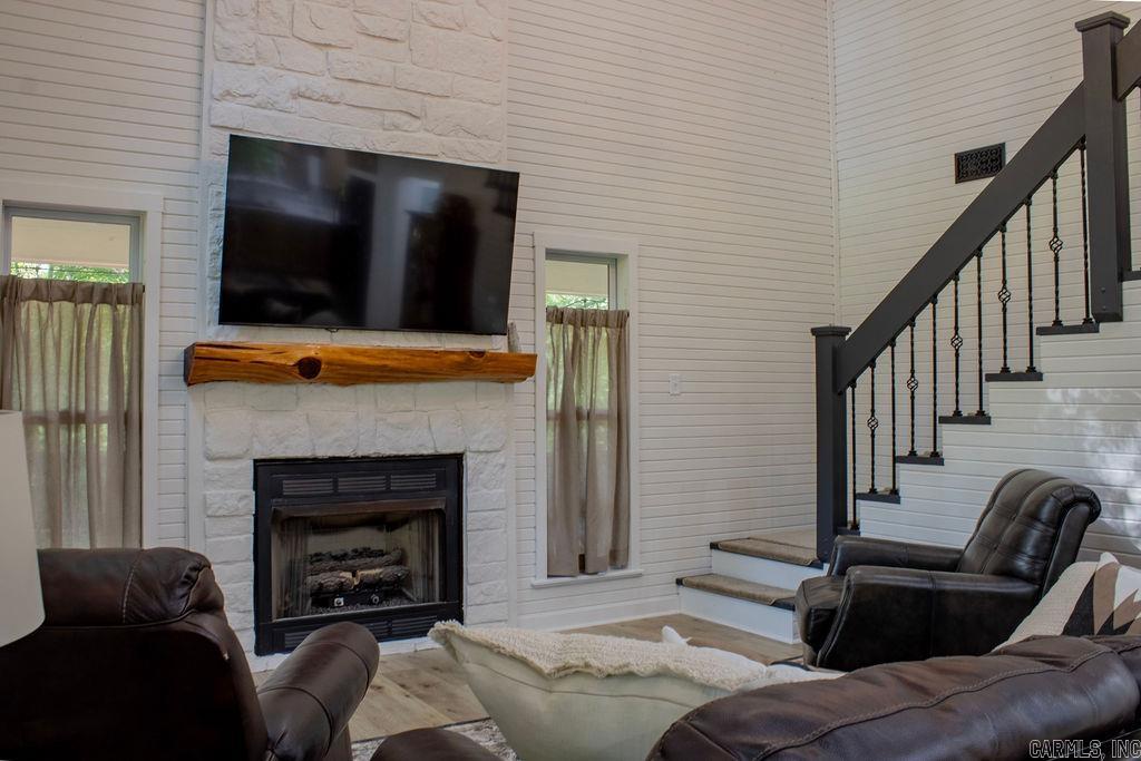 156 Polk Road 38  Hatfield, AR