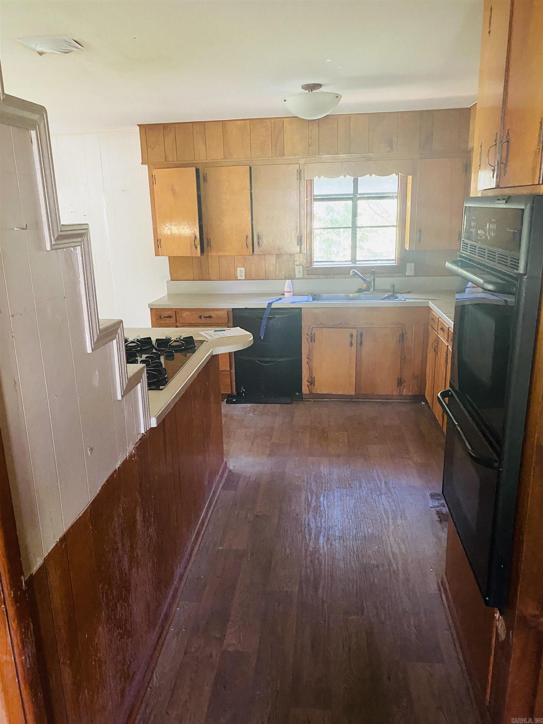 1209 12th Street  Mena, AR
