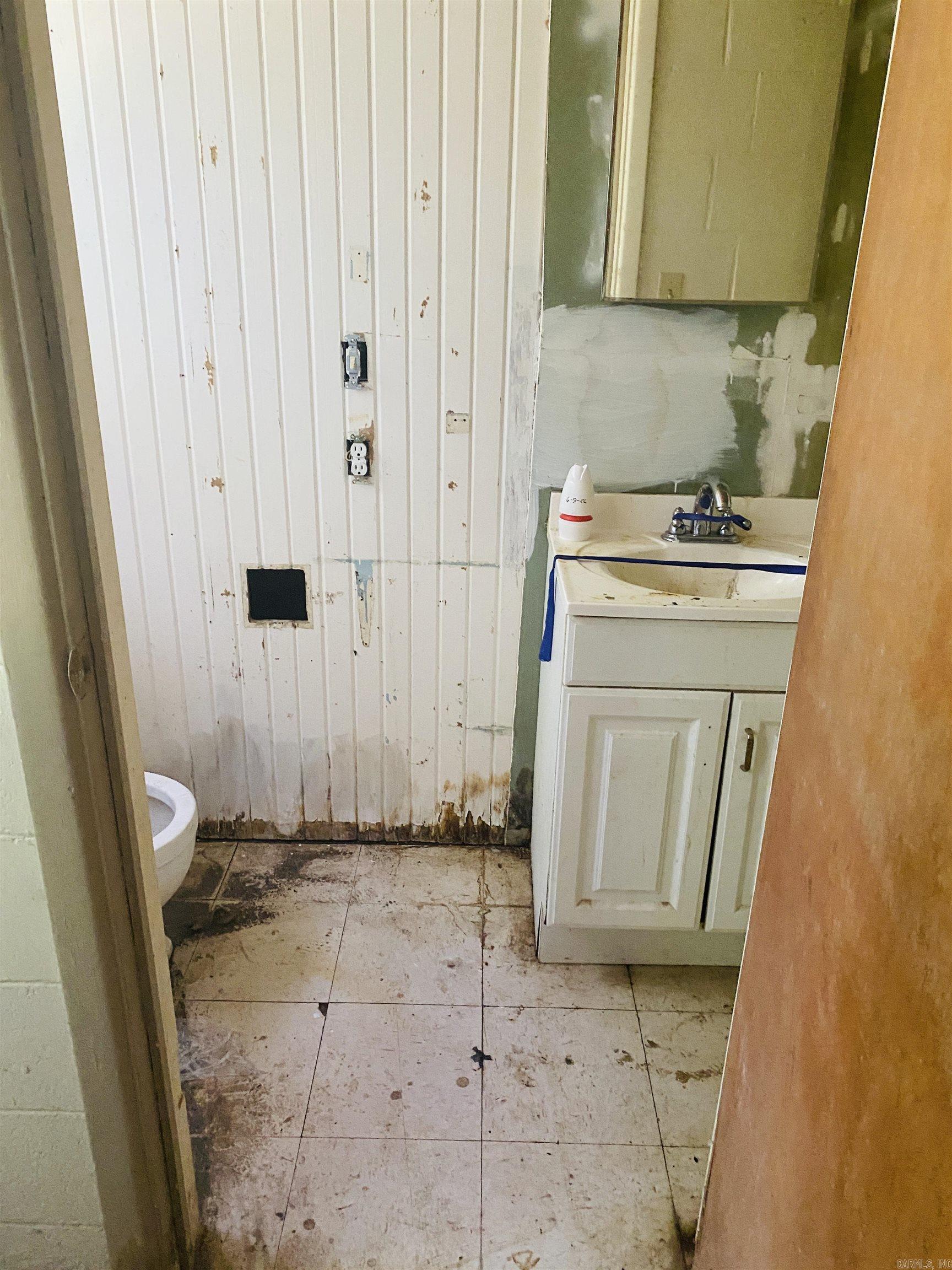 1209 12th Street  Mena, AR