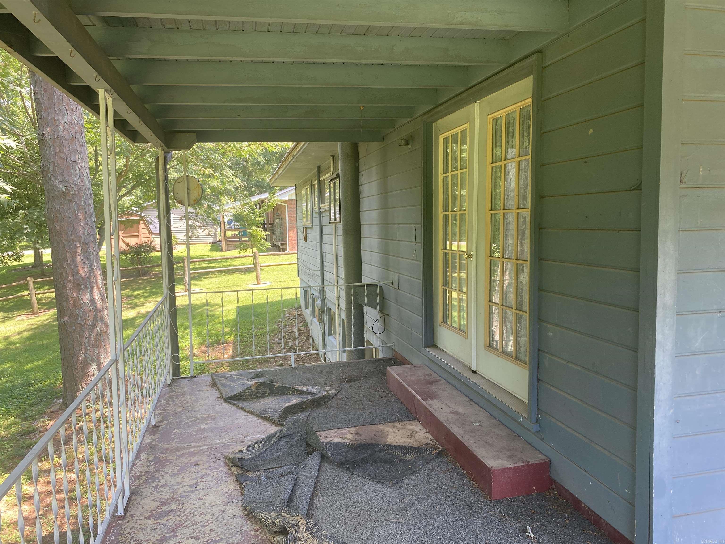 1209 12th Street  Mena, AR