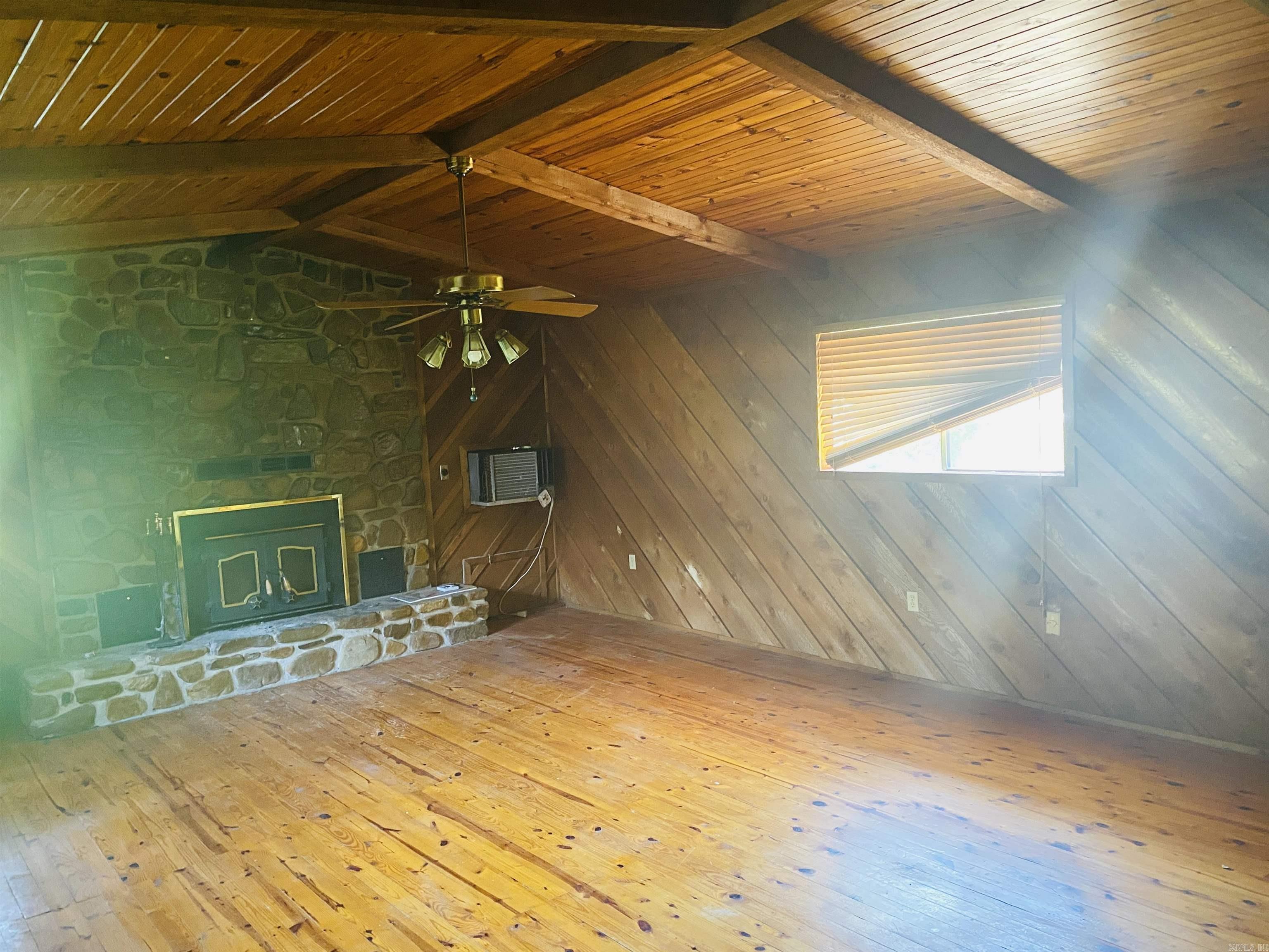 1209 12th Street  Mena, AR