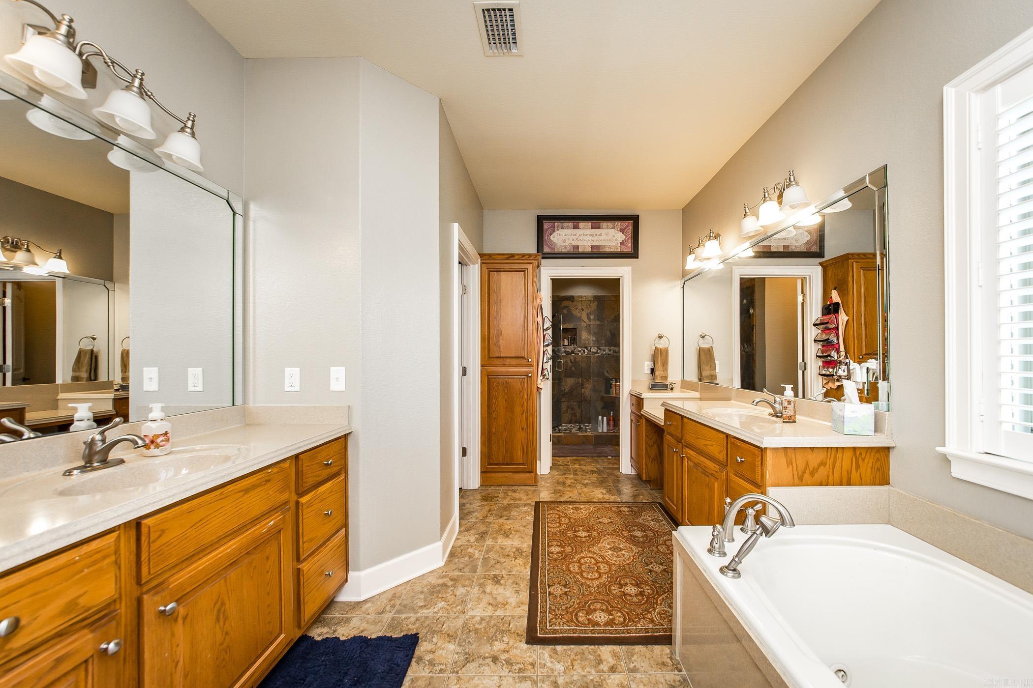 342 Burkett Flat  Greenbrier, AR