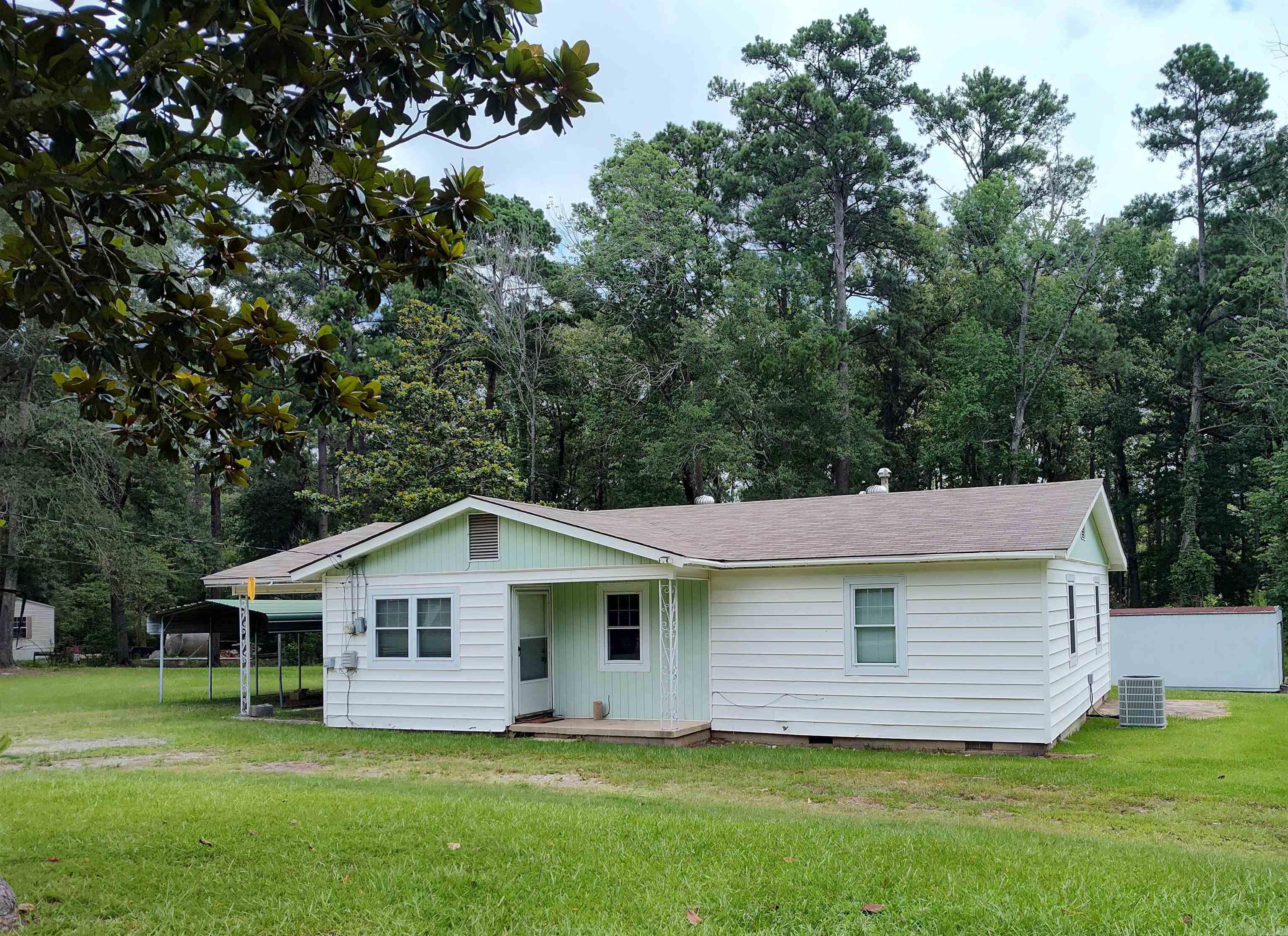 3004 Mount Holly  El Dorado, AR