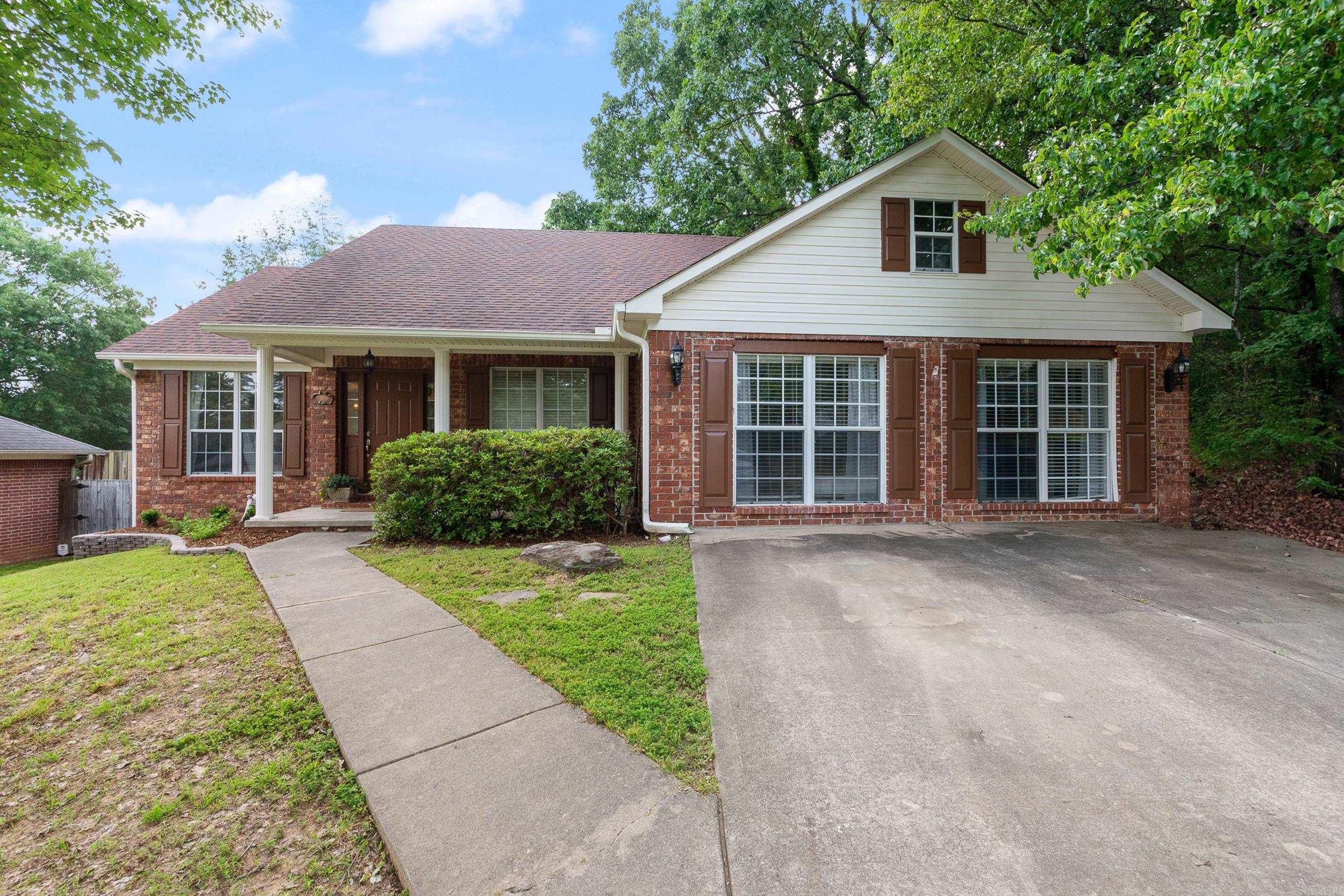 2555 Remington  Conway, AR