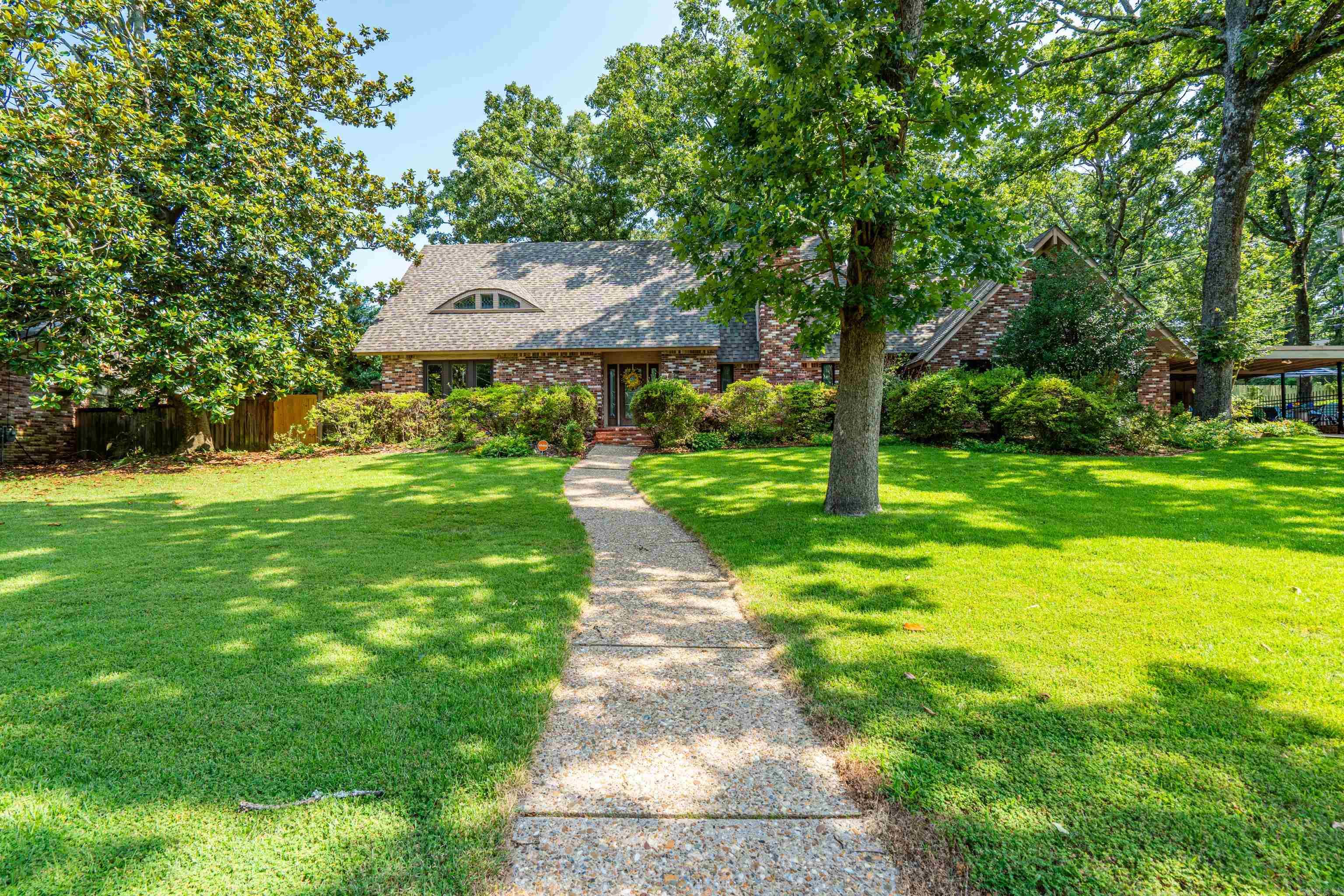 905 Silverwood  North Little Rock, AR