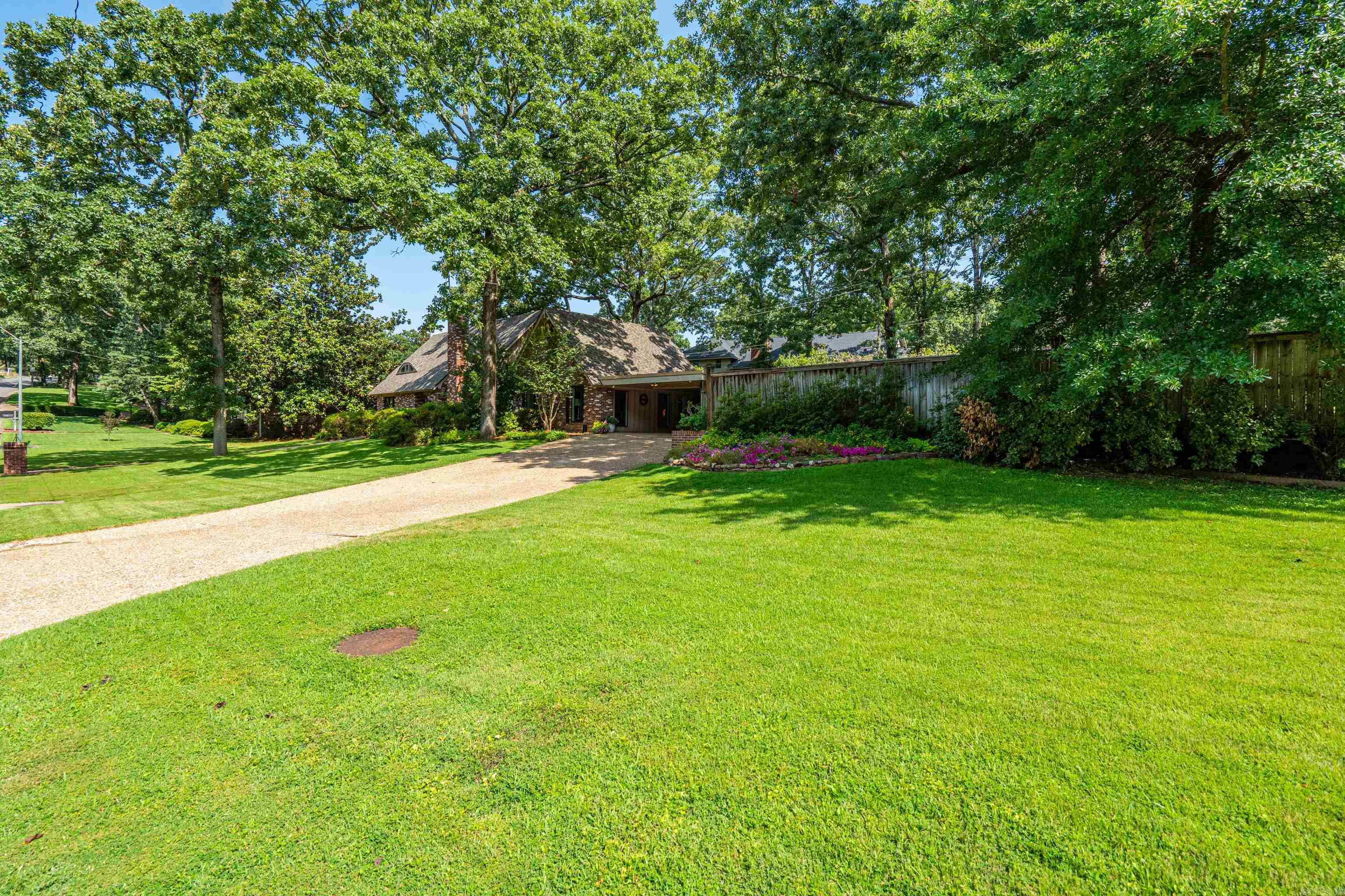 905 Silverwood  North Little Rock, AR