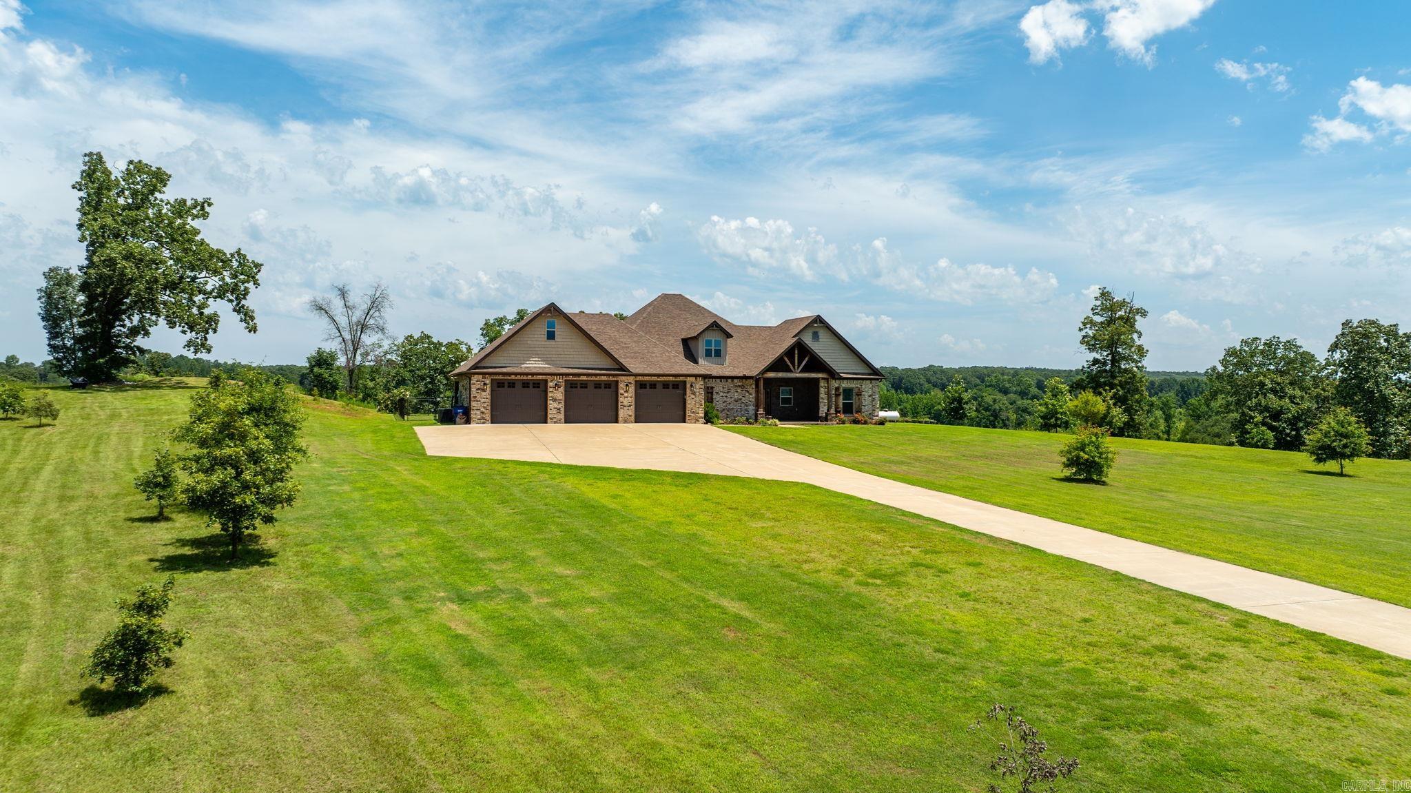 31 Winterberry  Greenbrier, AR