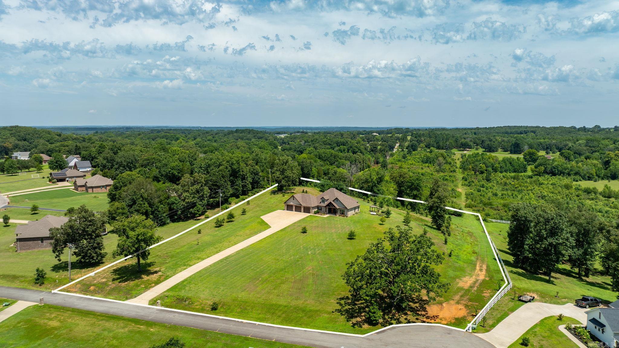 31 Winterberry  Greenbrier, AR