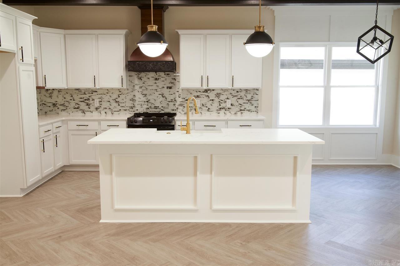 8108 Kanis Pines  Little Rock, AR