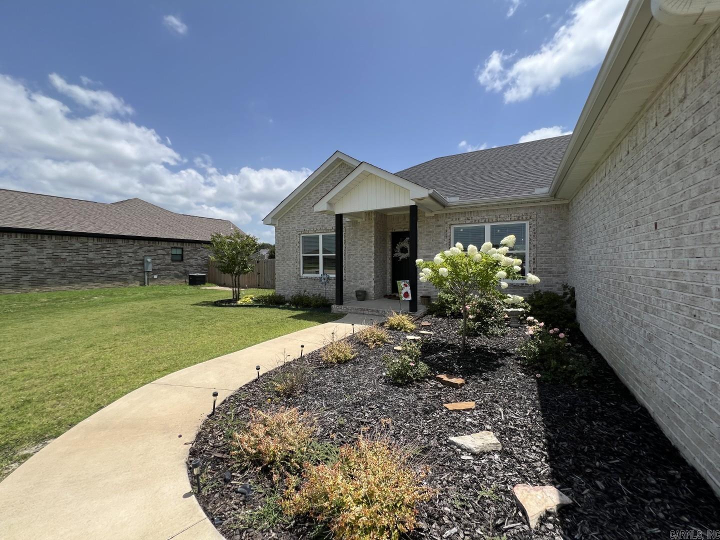1229 Stella  Trumann, AR