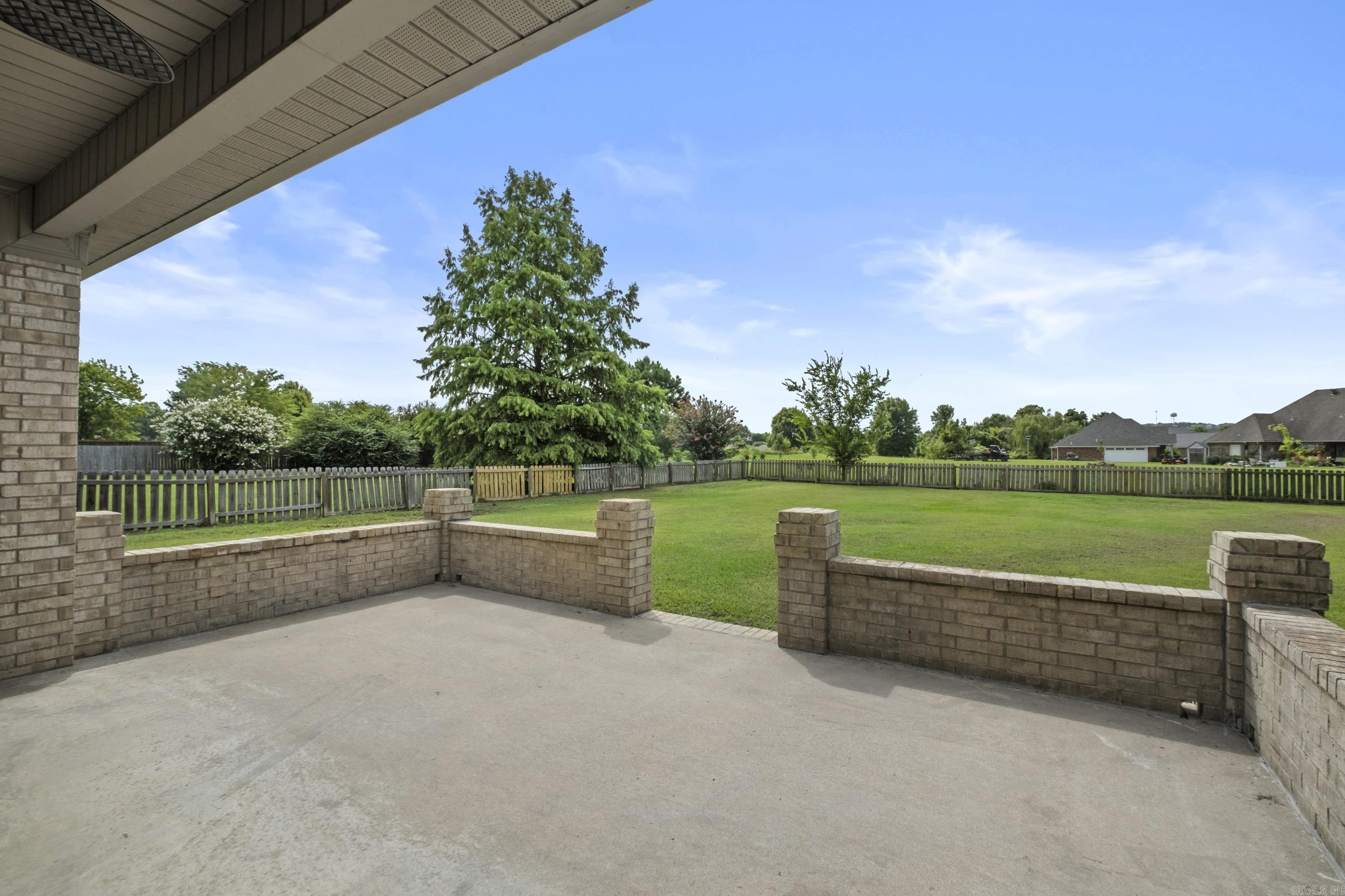213 Plantation  Mayflower, AR